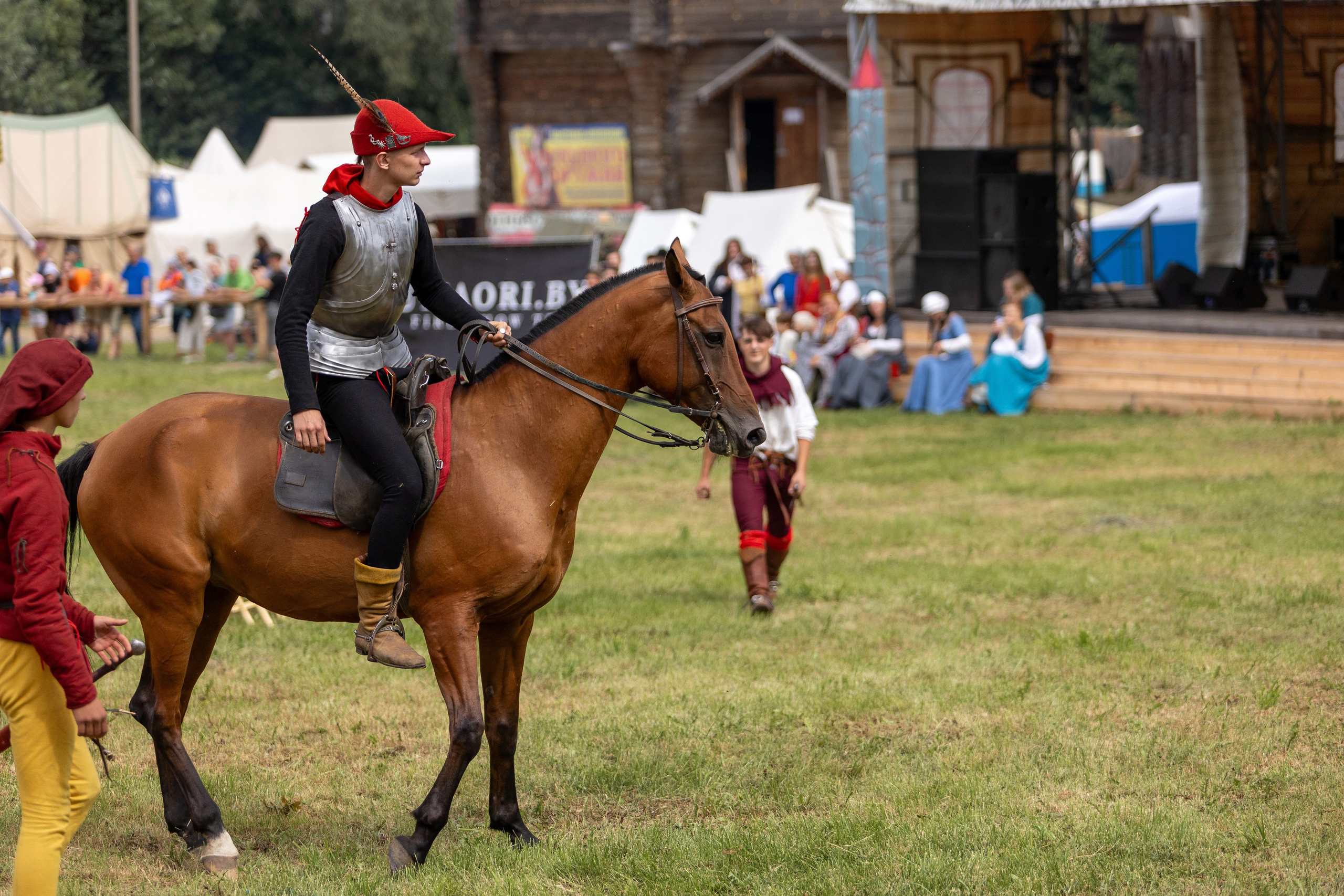 Рыцарский фест. Мстиславль. Профессиональный интерьерный и репортажный фотограф Минск и РБ. Максим Орлов