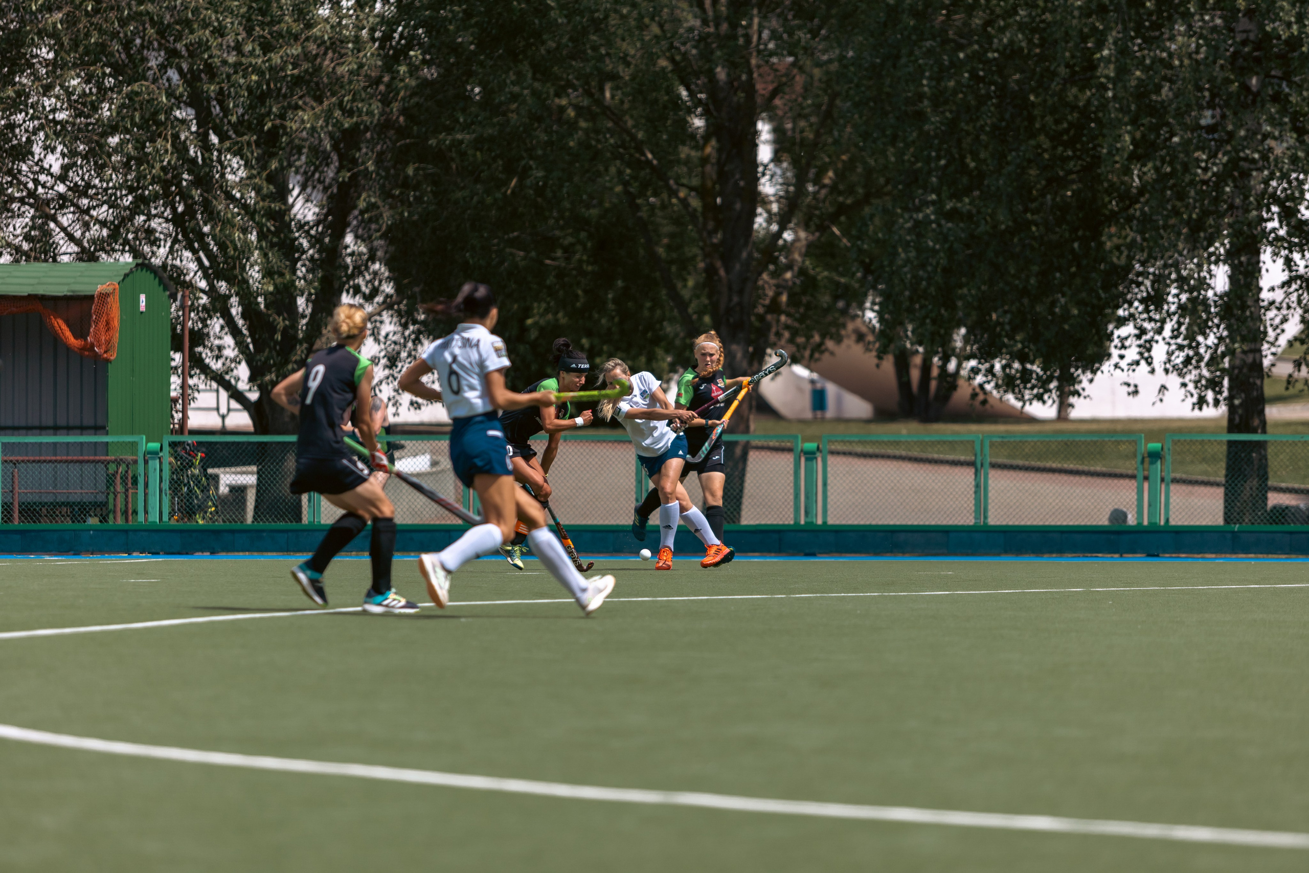 Хоккей на траве. Девушки. Минск — Текстильщик 29.052024. Профессиональный интерьерный и репортажный фотограф Минск и РБ. Максим Орлов