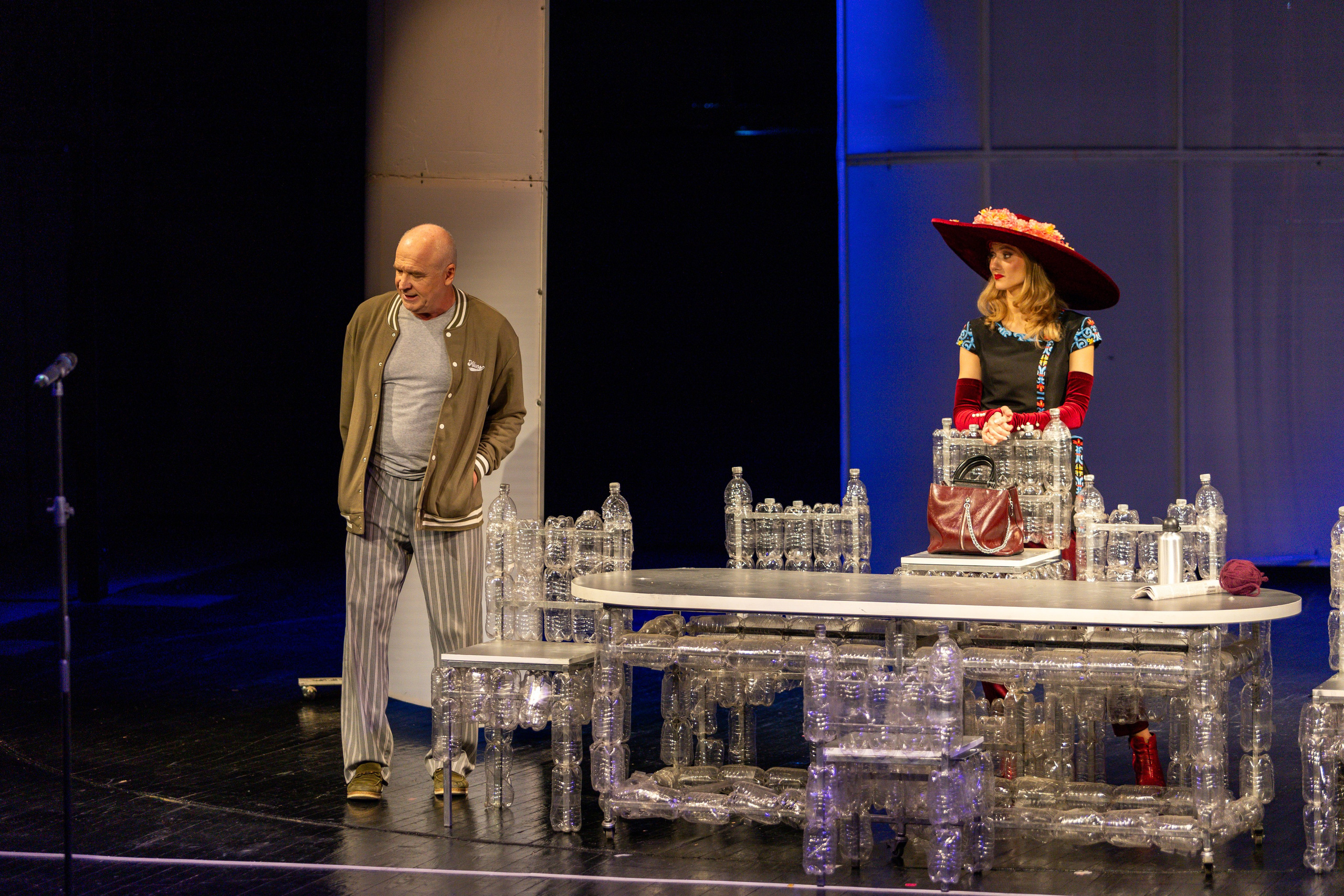 Новый театр «Нобелевская неделя». Профессиональный интерьерный и репортажный фотограф Минск и РБ. Максим Орлов