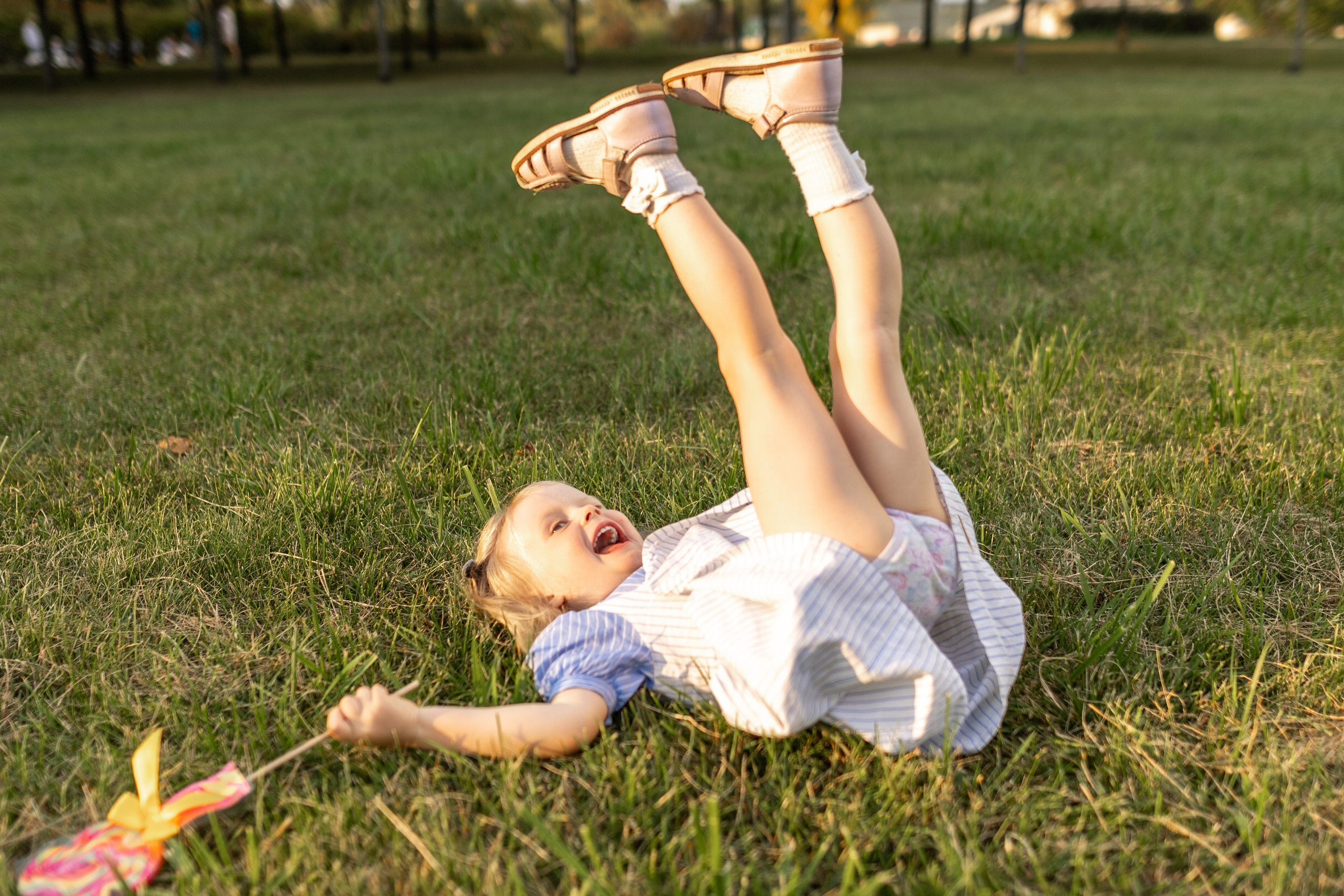 Стеша с мамой. Профессиональный интерьерный и репортажный фотограф Минск и РБ. Максим Орлов