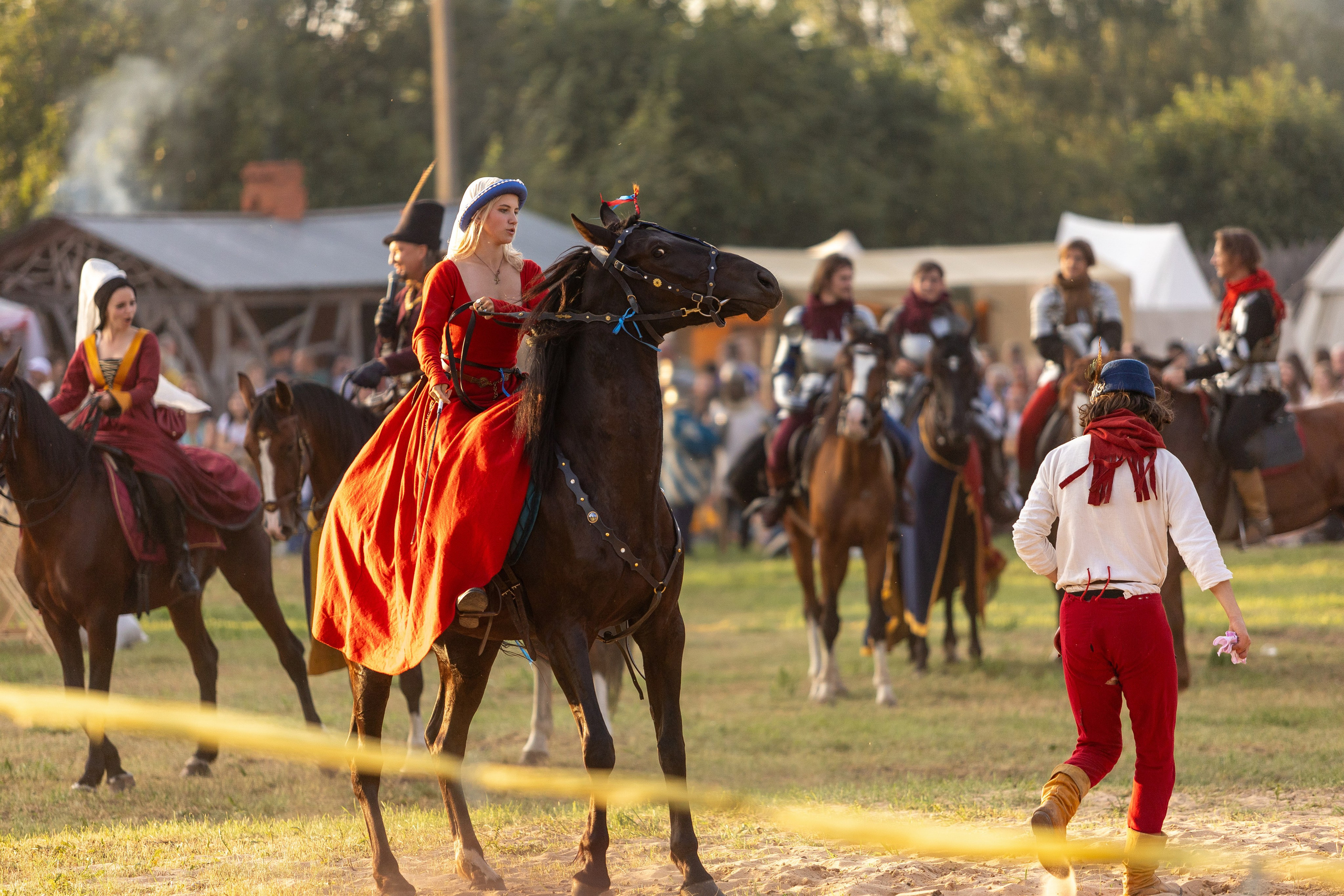 Рыцарский фест. Мстиславль. Профессиональный интерьерный и репортажный фотограф Минск и РБ. Максим Орлов