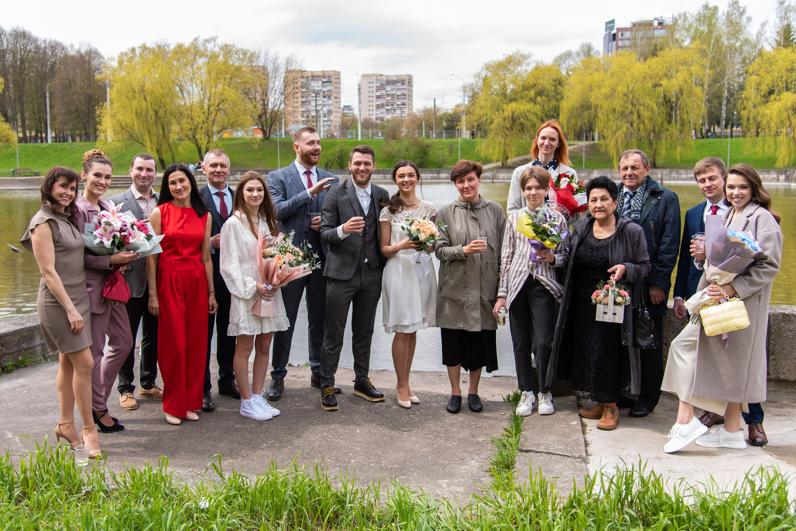 Роспись и прогулка Ростислава и Анастасии. Профессиональный интерьерный и репортажный фотограф Минск и РБ. Максим Орлов