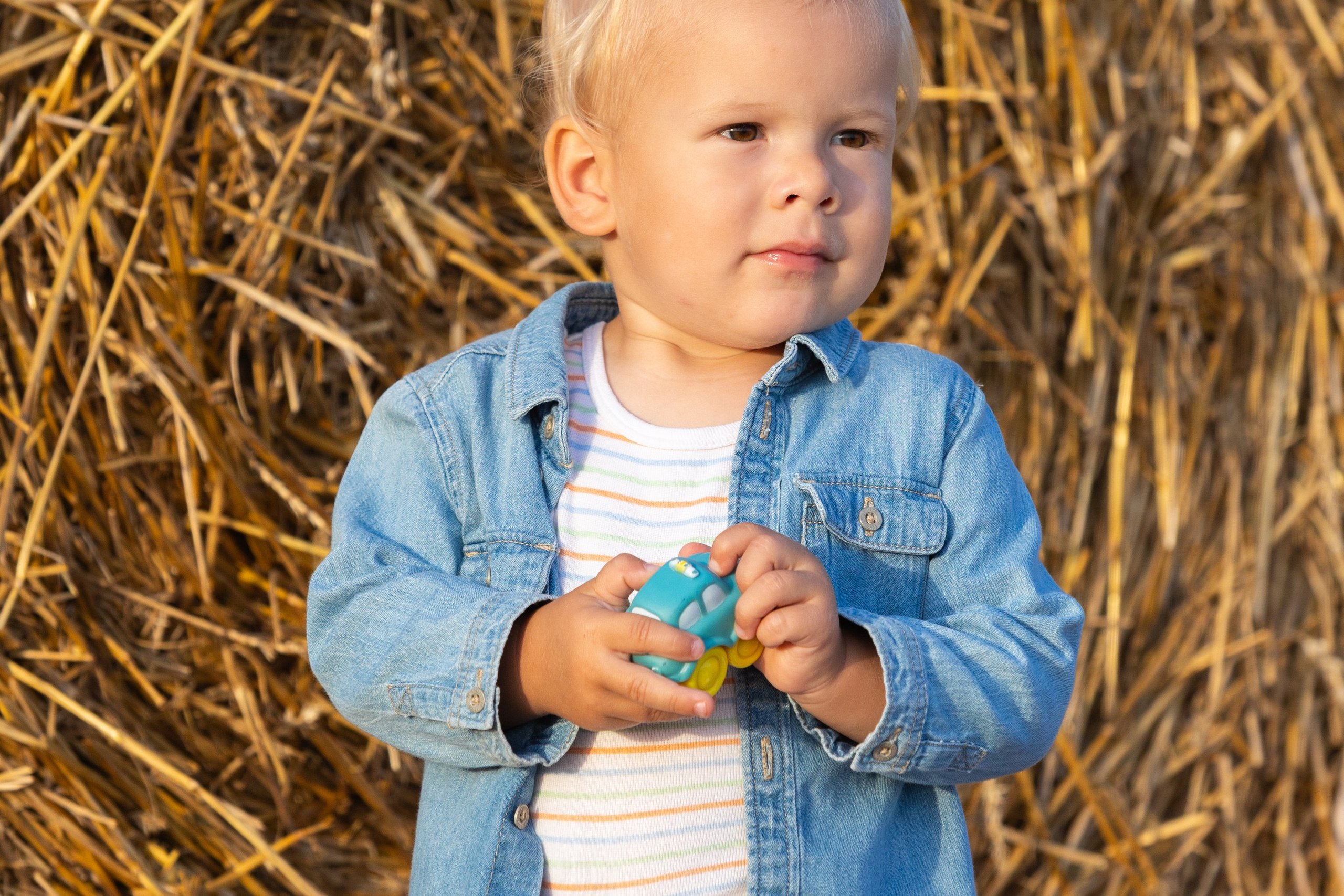 Семейная фотосъемка Кристины с сыном Костей. Профессиональный интерьерный и репортажный фотограф Минск и РБ. Максим Орлов