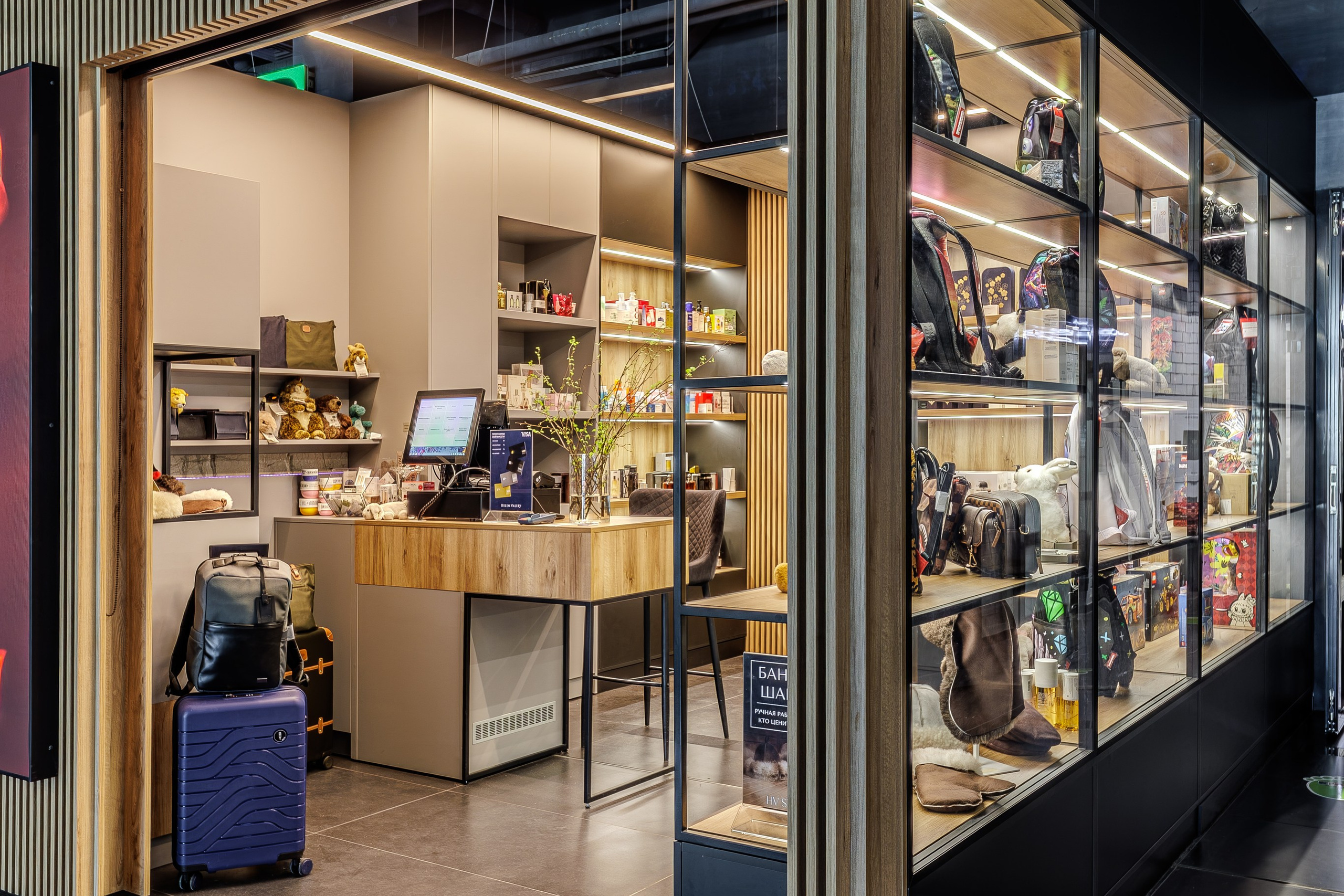 Магазин. Для рекламы в инстаграм. Профессиональный интерьерный и репортажный фотограф Минск и РБ. Максим Орлов