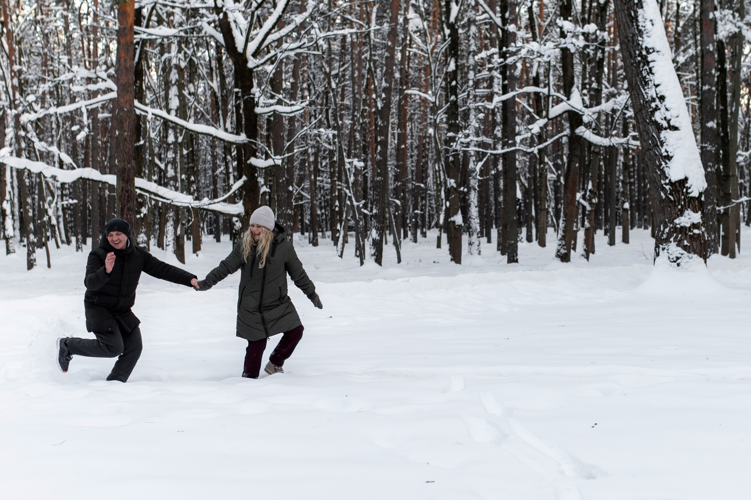 Сергей с семьей (в парке). Профессиональный интерьерный и репортажный фотограф Минск и РБ. Максим Орлов