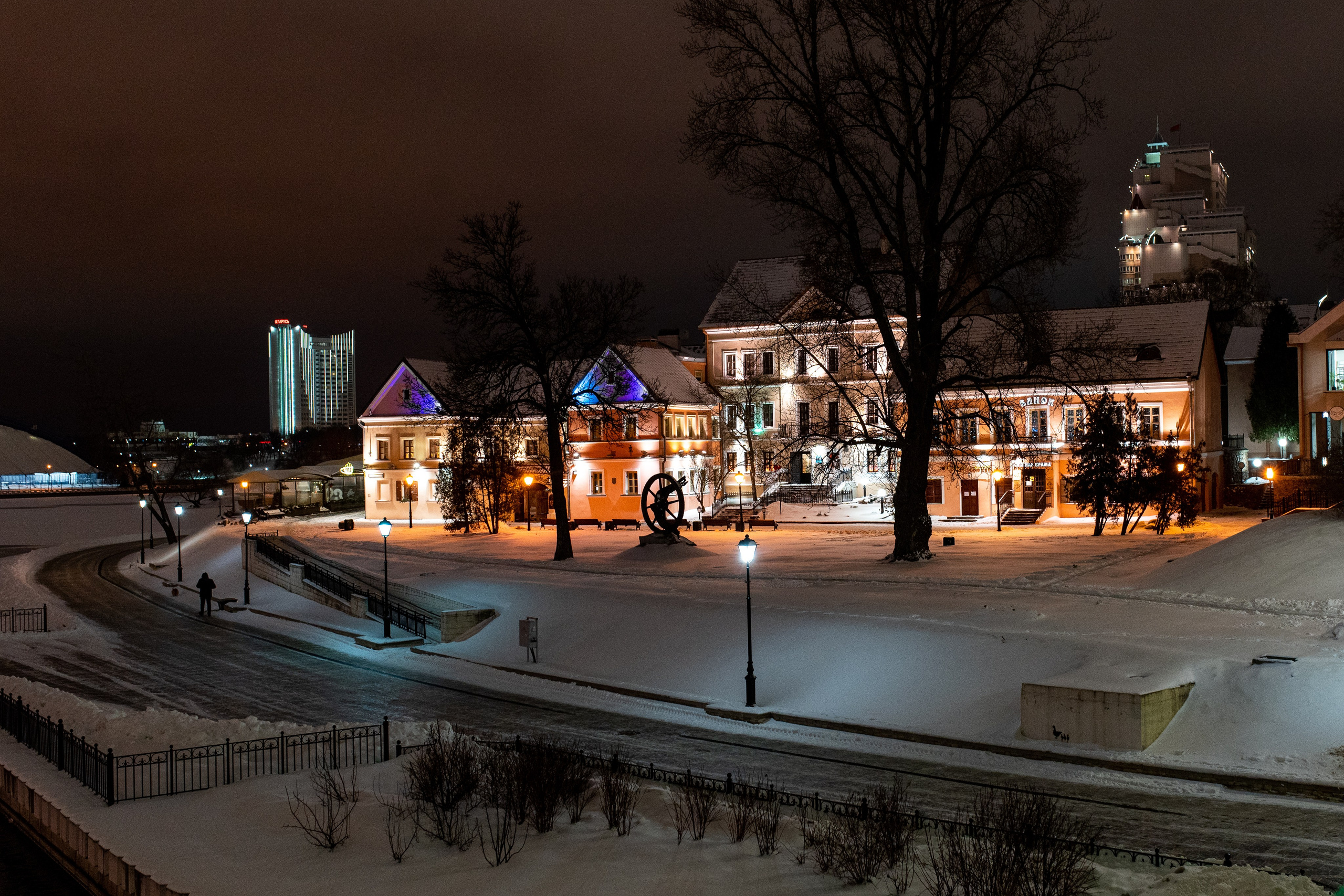 Фотосъемка на улицах. Профессиональный интерьерный и репортажный фотограф Минск и РБ. Максим Орлов