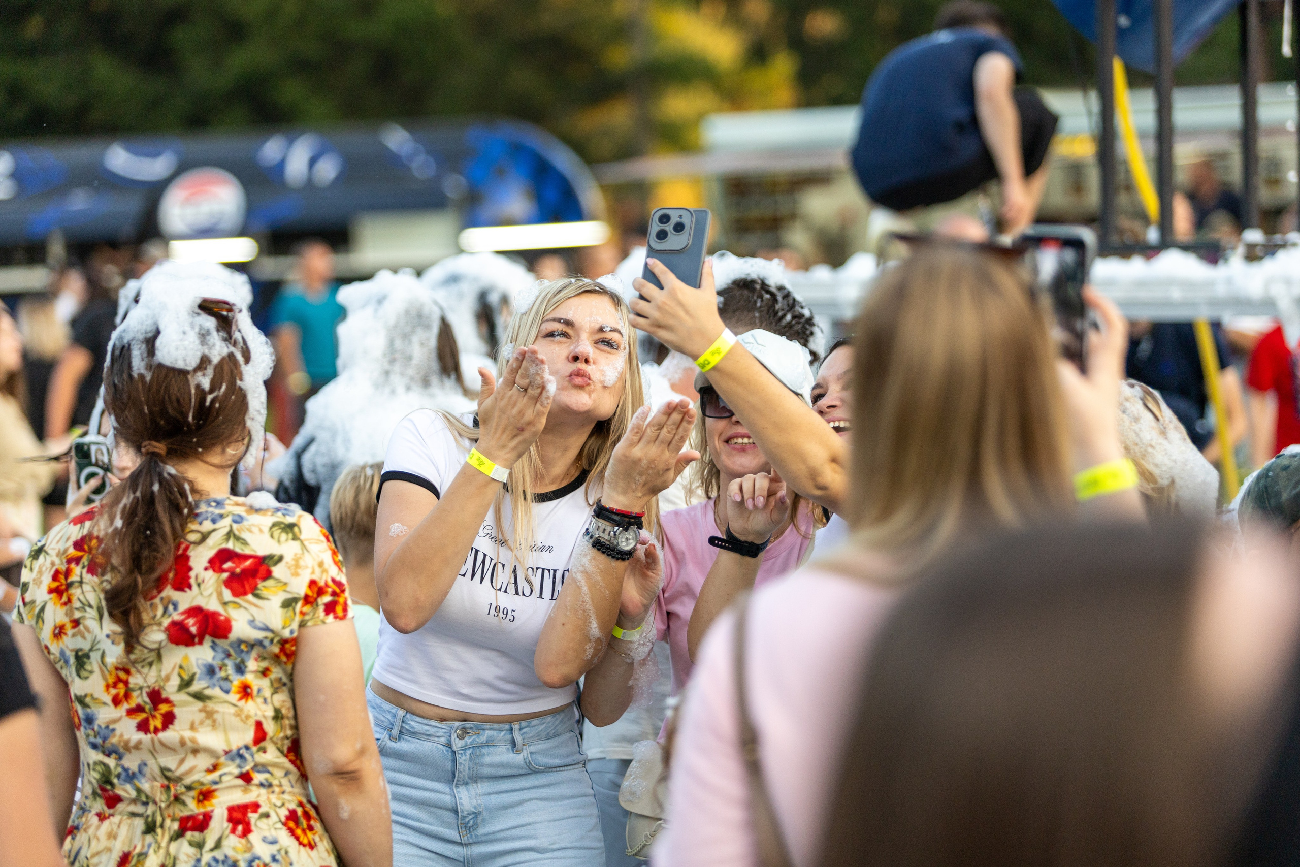 Дискохит. Профессиональный интерьерный и репортажный фотограф Минск и РБ. Максим Орлов