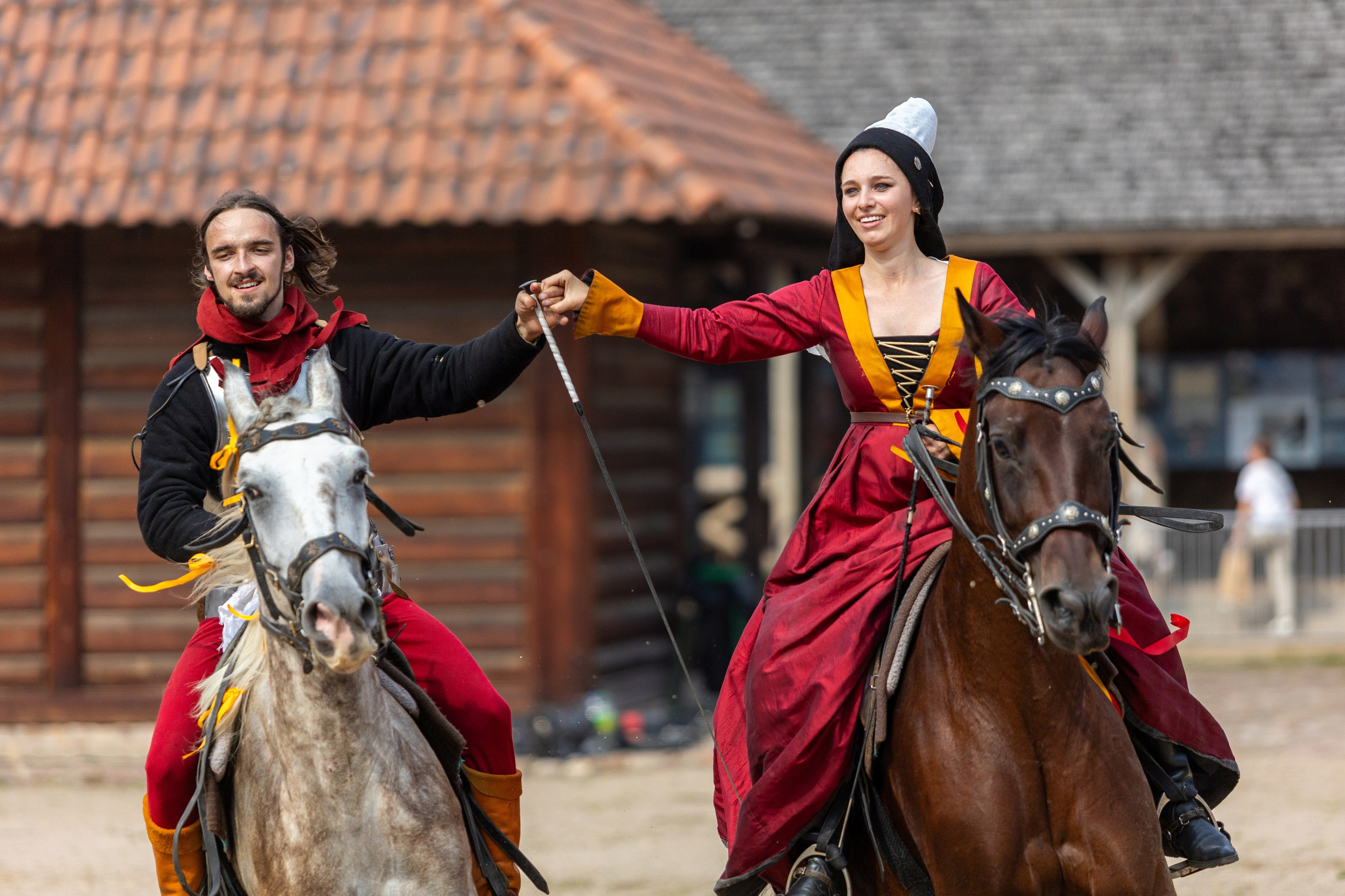 Выступление «Золотой шпоры» на празднике города Лиды. Профессиональный интерьерный и репортажный фотограф Минск и РБ. Максим Орлов