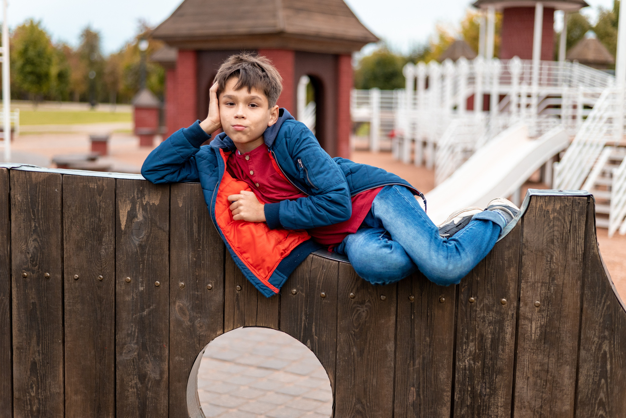 Руслан с семьей. Профессиональный интерьерный и репортажный фотограф Минск и РБ. Максим Орлов