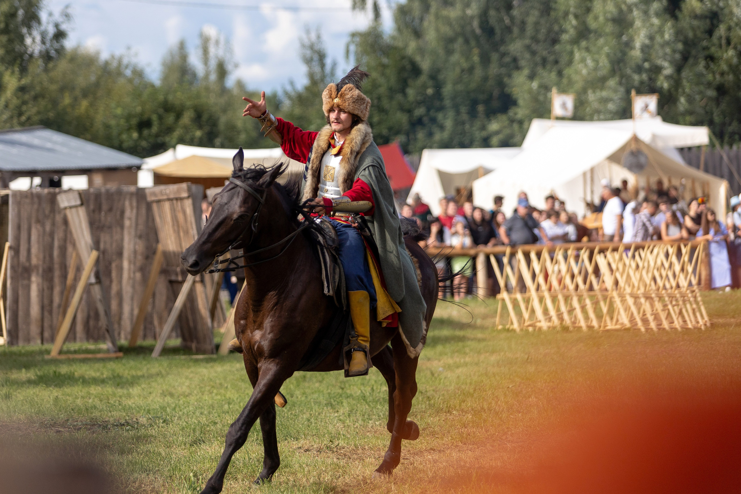 Рыцарский фест. Мстиславль. Профессиональный интерьерный и репортажный фотограф Минск и РБ. Максим Орлов