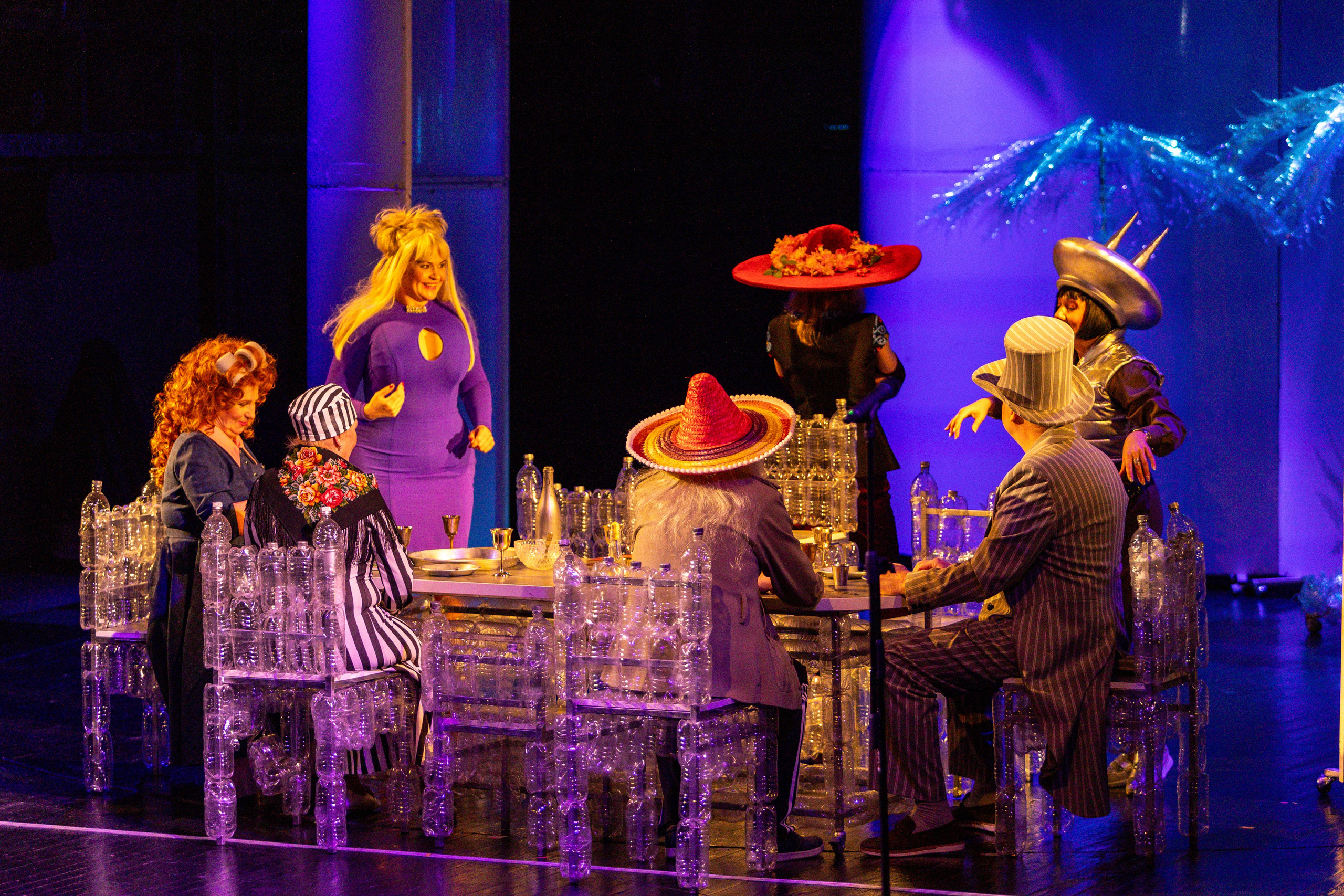 Новый театр «Нобелевская неделя». Профессиональный интерьерный и репортажный фотограф Минск и РБ. Максим Орлов