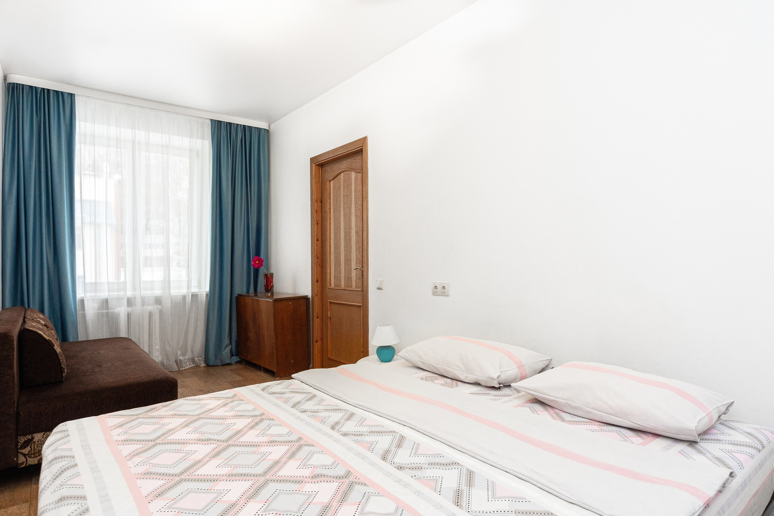 Романовская слобода 7. Эконом вариант. Профессиональный интерьерный и репортажный фотограф Минск и РБ. Максим Орлов