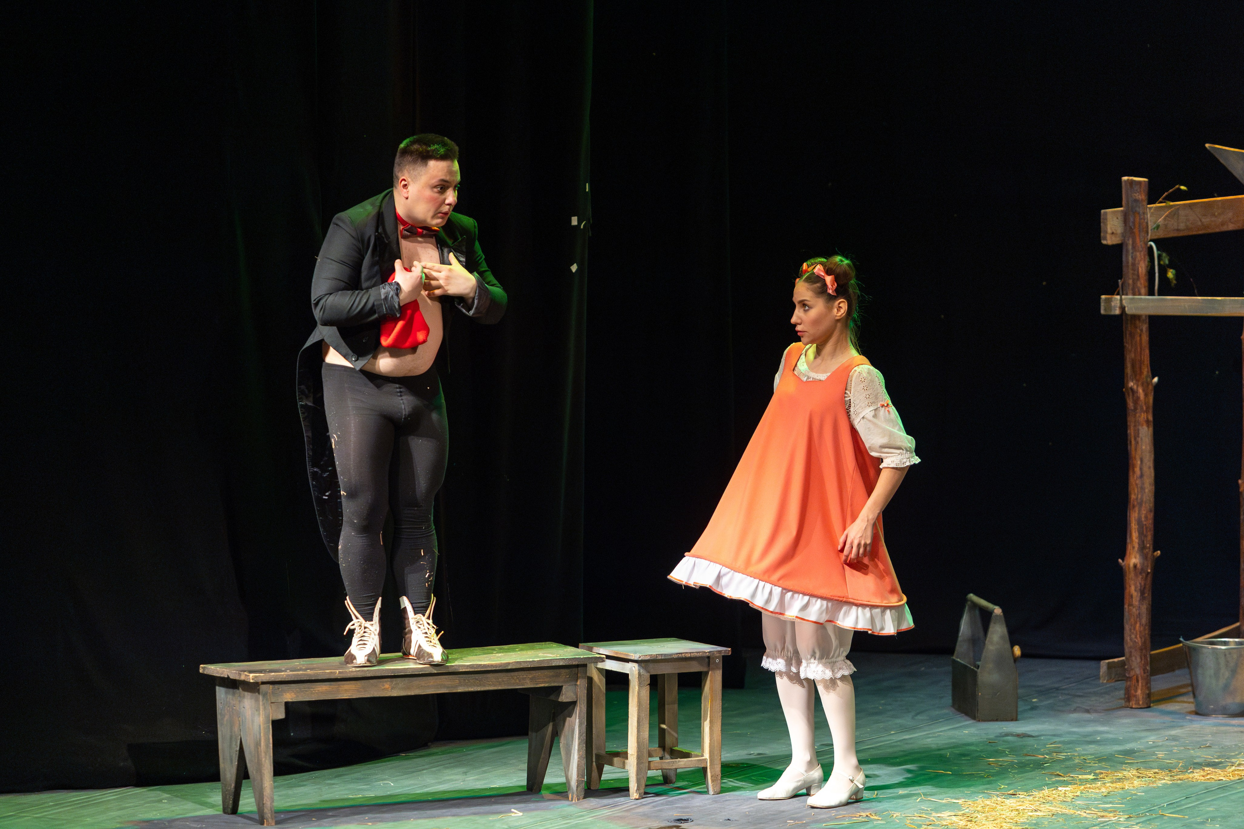 Театр белорусской армии «Очень простая история». Профессиональный интерьерный и репортажный фотограф Минск и РБ. Максим Орлов