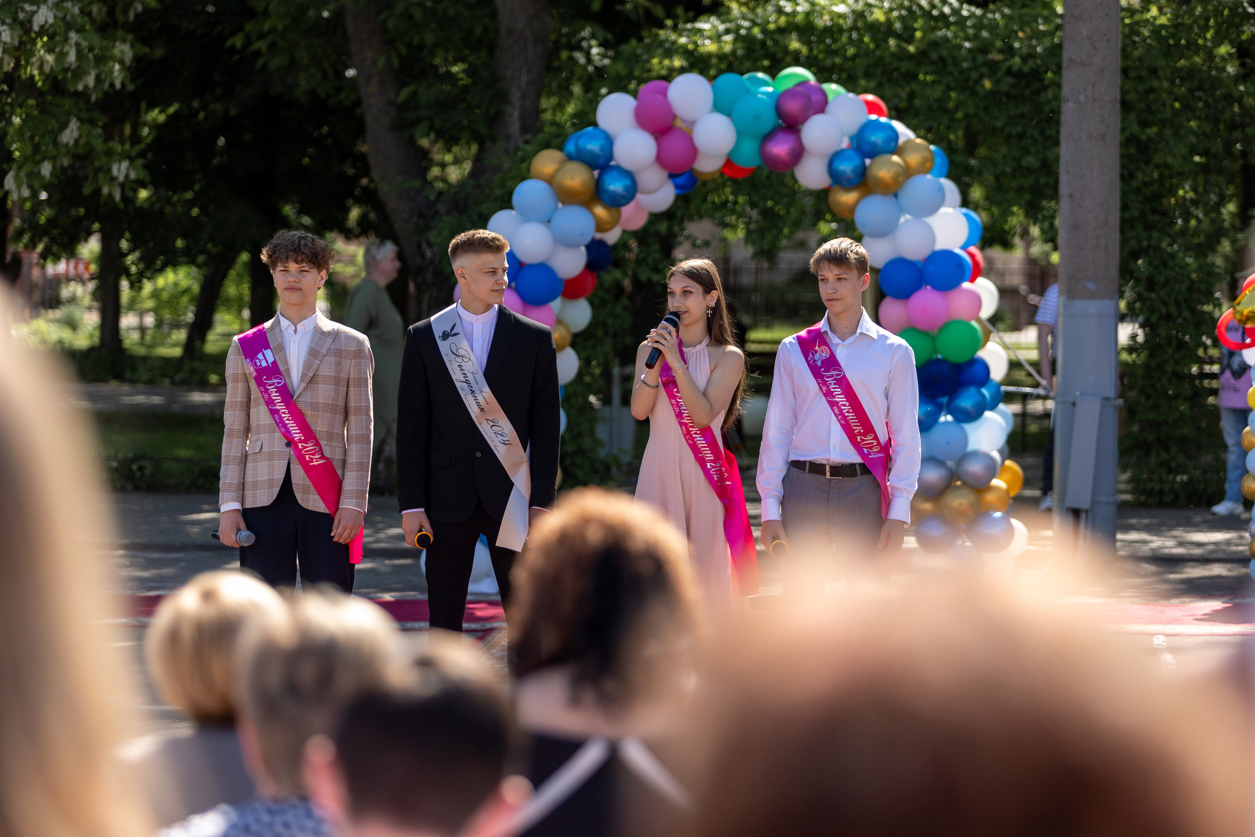 Школа 47. Последний звонок. Профессиональный интерьерный и репортажный фотограф Минск и РБ. Максим Орлов