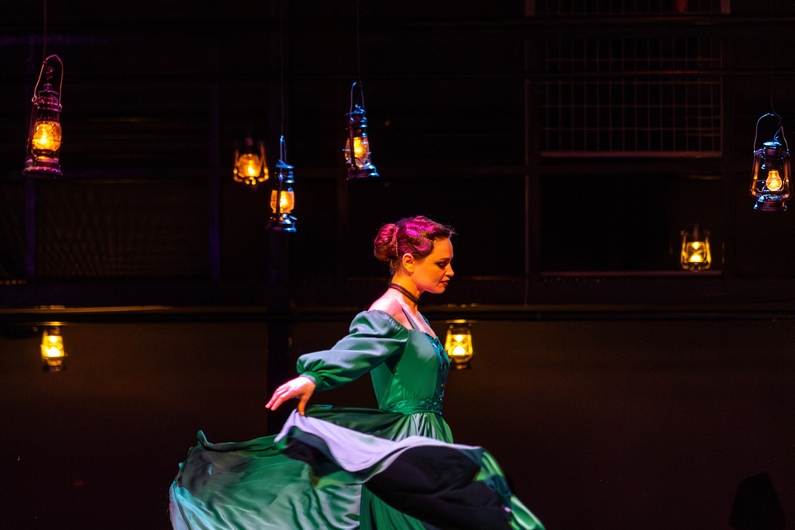 Новый театр «Дом Бернарды Альбы». Профессиональный интерьерный и репортажный фотограф Минск и РБ. Максим Орлов