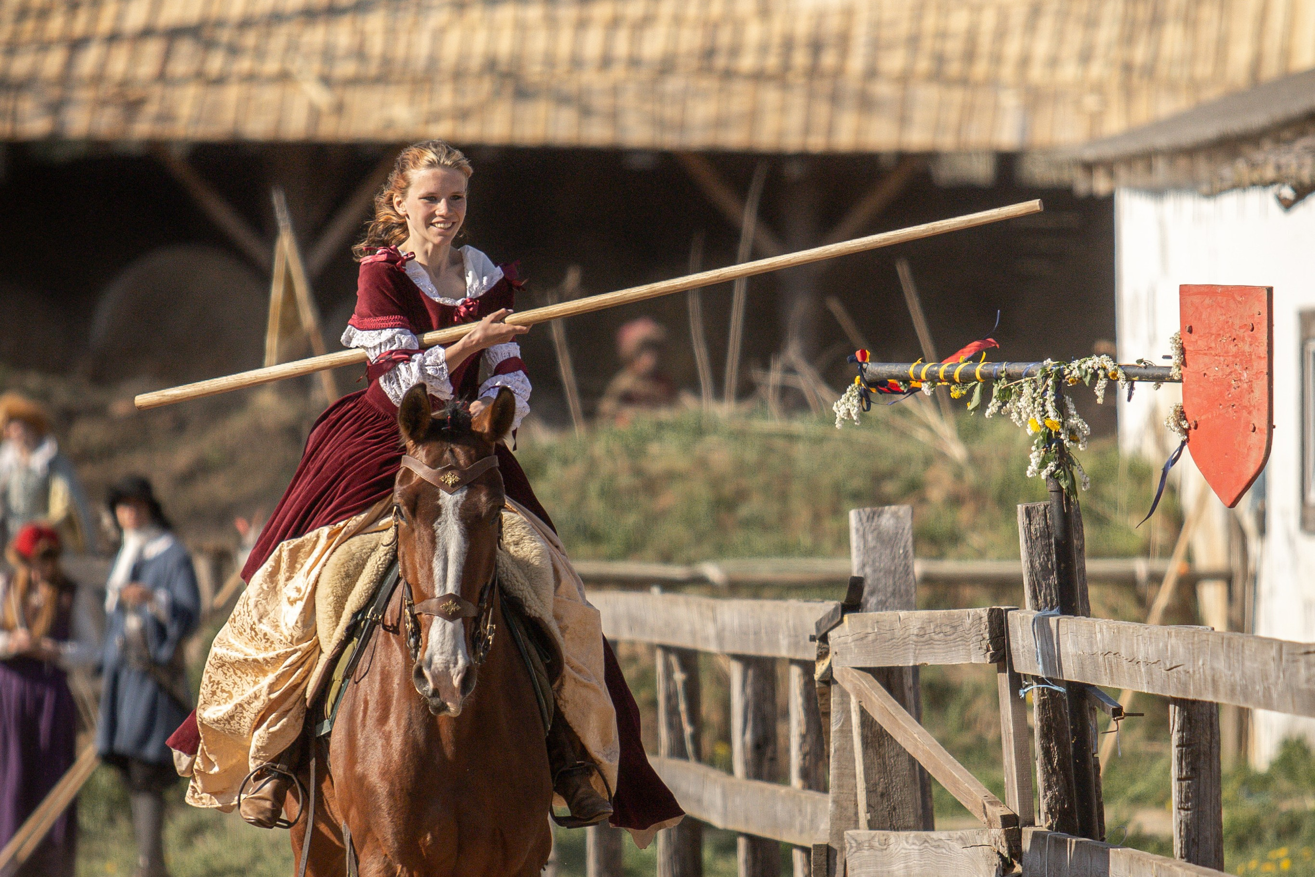 Золотая Шпора. Огнем и Мечем. День первый. Рыцарский турнир. Профессиональный интерьерный и репортажный фотограф Минск и РБ. Максим Орлов