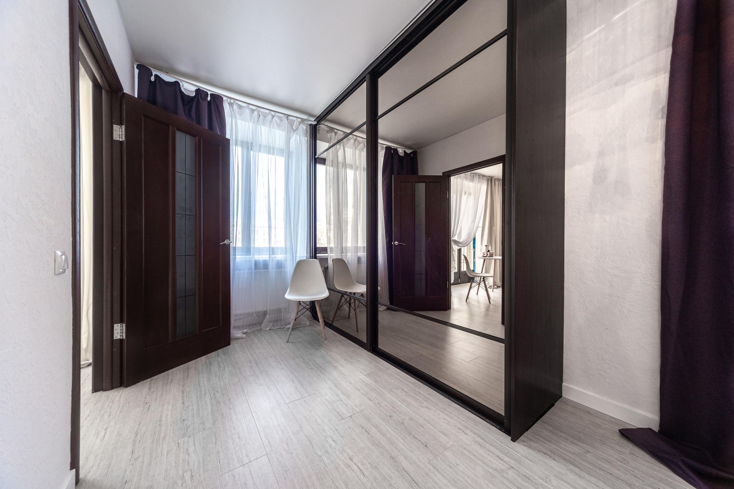 Пр. Независимости 52. Профессиональный интерьерный и репортажный фотограф Минск и РБ. Максим Орлов