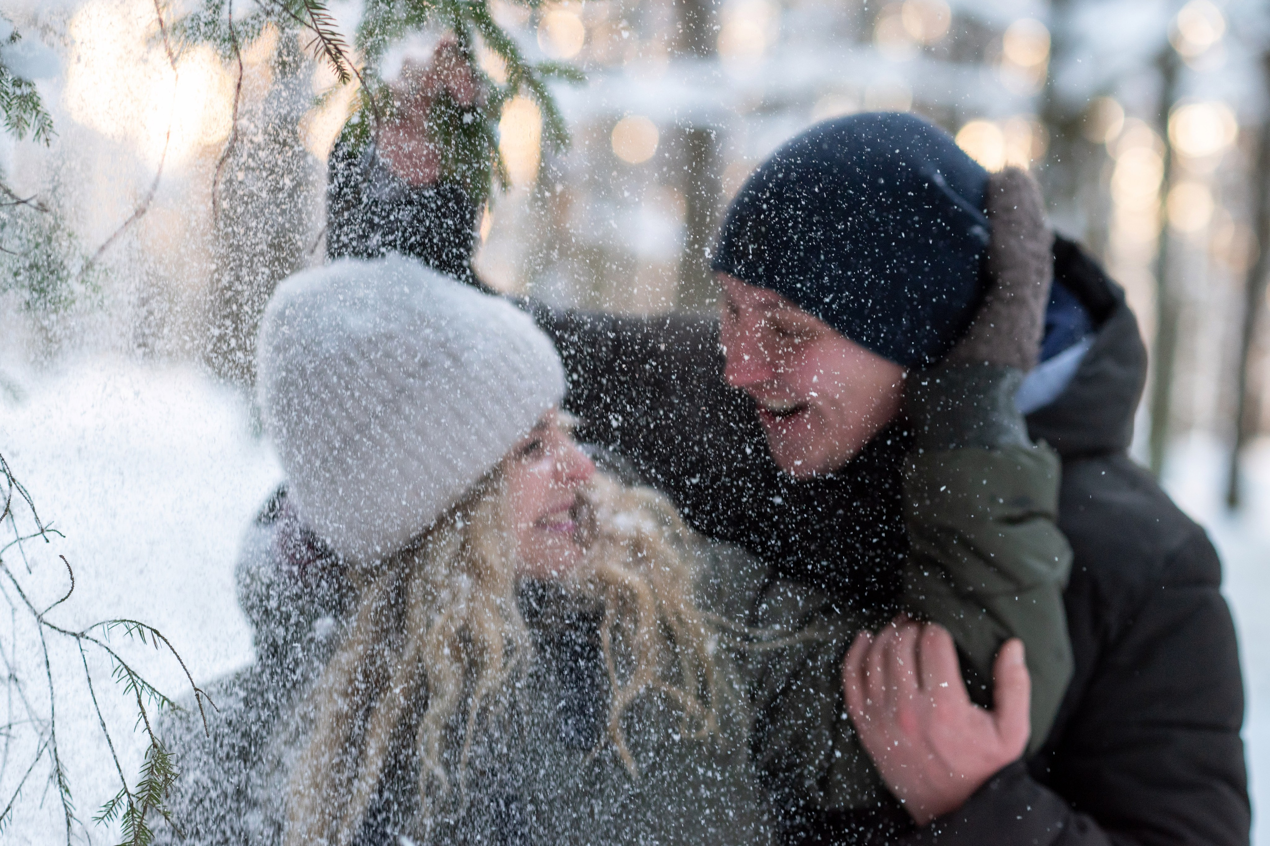 Сергей с семьей (в парке). Профессиональный интерьерный и репортажный фотограф Минск и РБ. Максим Орлов