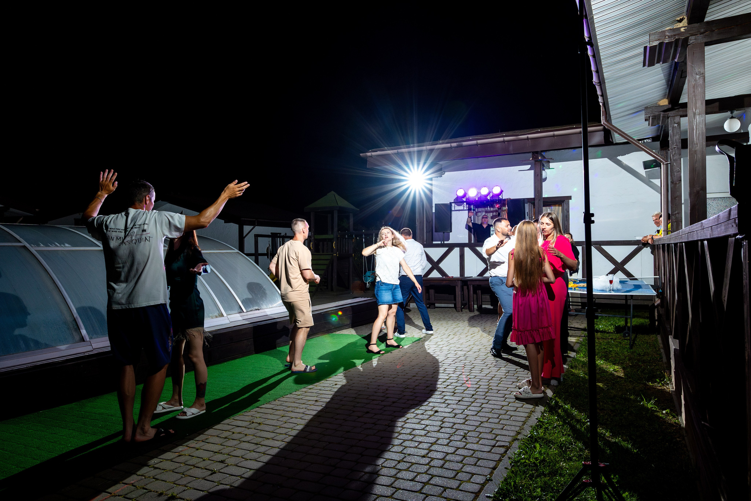 Свадебная фотосессия Дениса и Юли. Профессиональный интерьерный и репортажный фотограф Минск и РБ. Максим Орлов