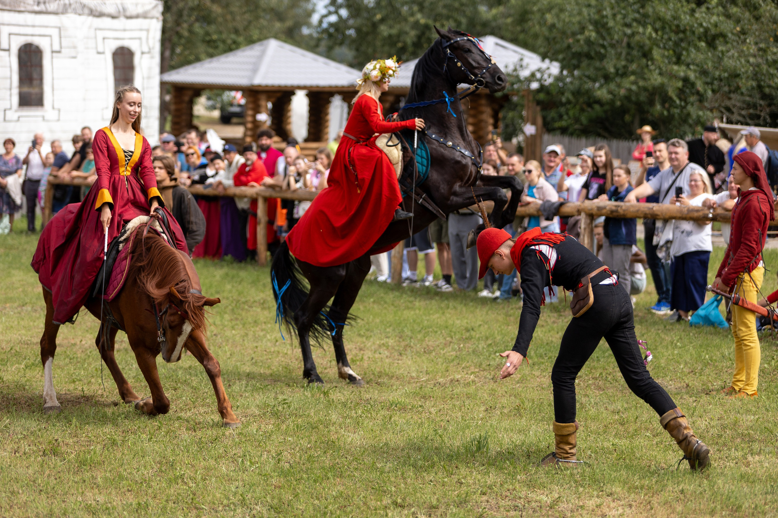 Рыцарский фест. Мстиславль. Профессиональный интерьерный и репортажный фотограф Минск и РБ. Максим Орлов