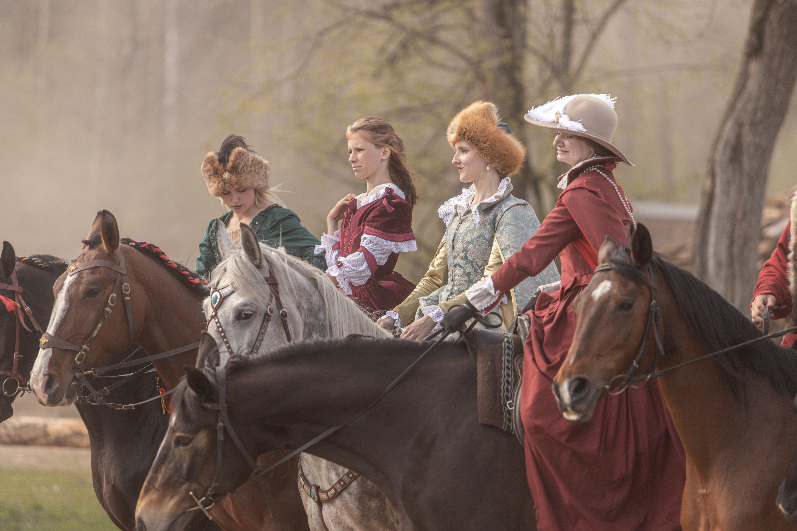 Золотая Шпора. Огнем и Мечем. День первый. Рыцарский турнир. Профессиональный интерьерный и репортажный фотограф Минск и РБ. Максим Орлов