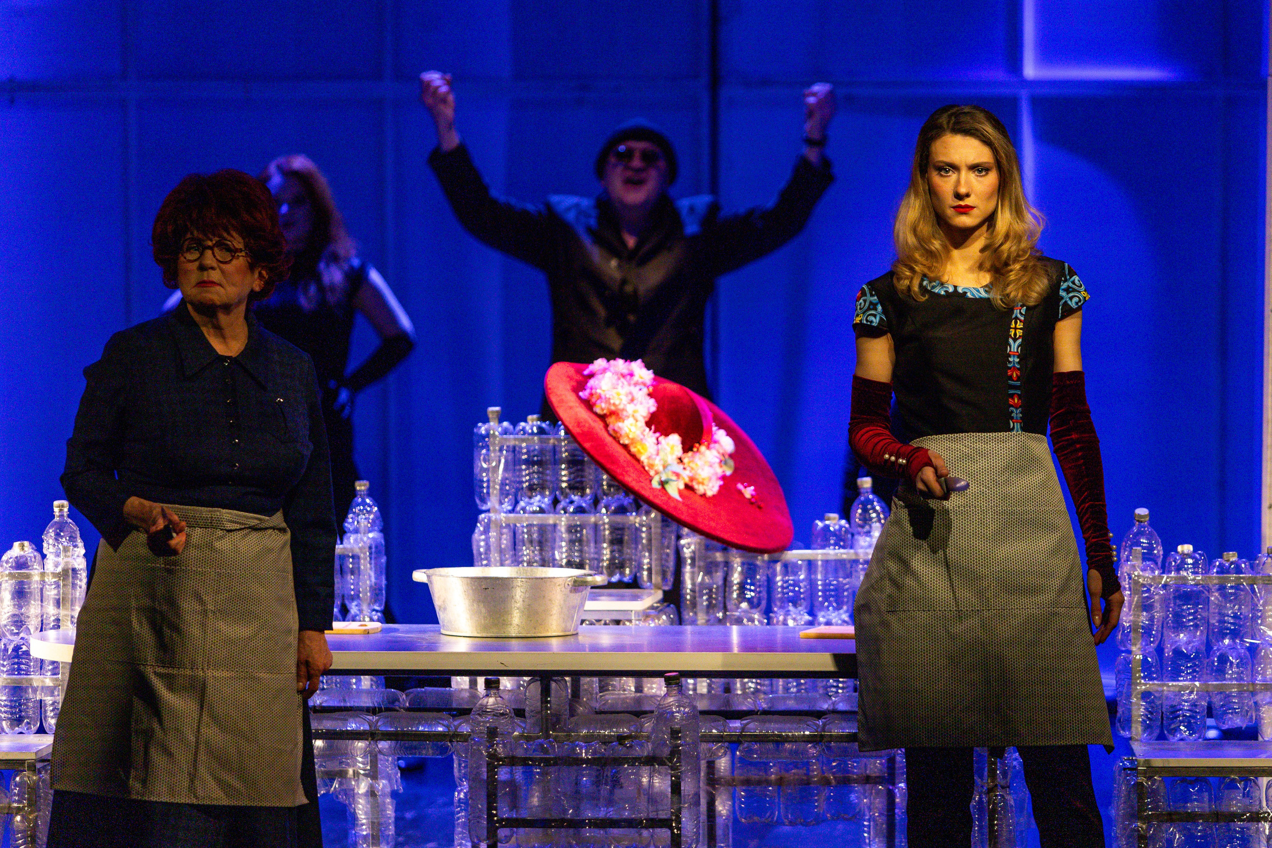 Новый театр «Нобелевская неделя». Профессиональный интерьерный и репортажный фотограф Минск и РБ. Максим Орлов