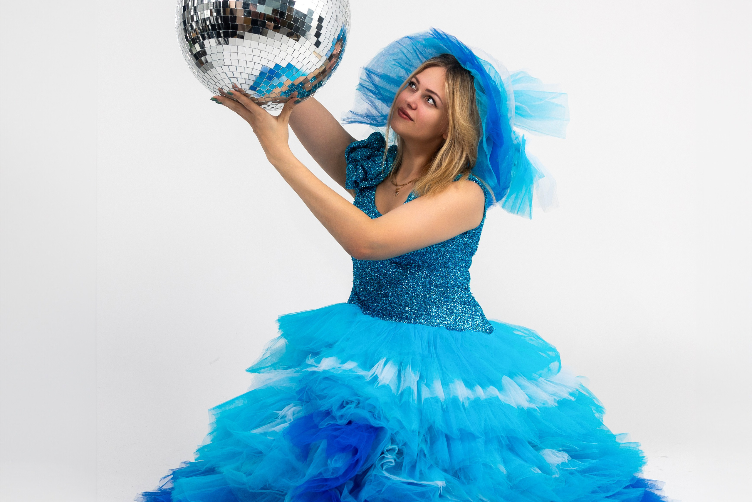 Фотосъемка одежды Юлии Калашниковой. Профессиональный интерьерный и репортажный фотограф Минск и РБ. Максим Орлов