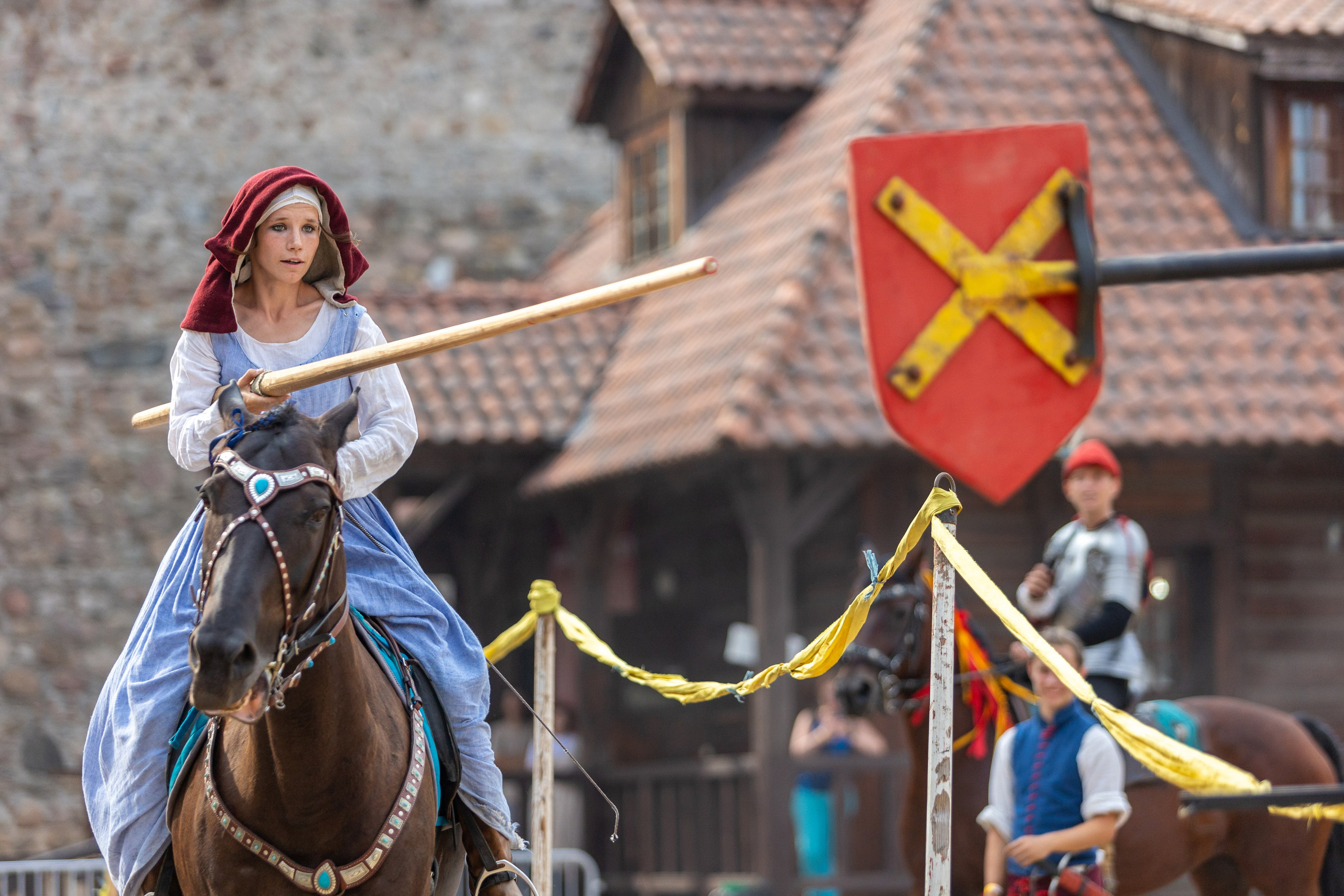 Выступление «Золотой шпоры» на празднике города Лиды. Профессиональный интерьерный и репортажный фотограф Минск и РБ. Максим Орлов