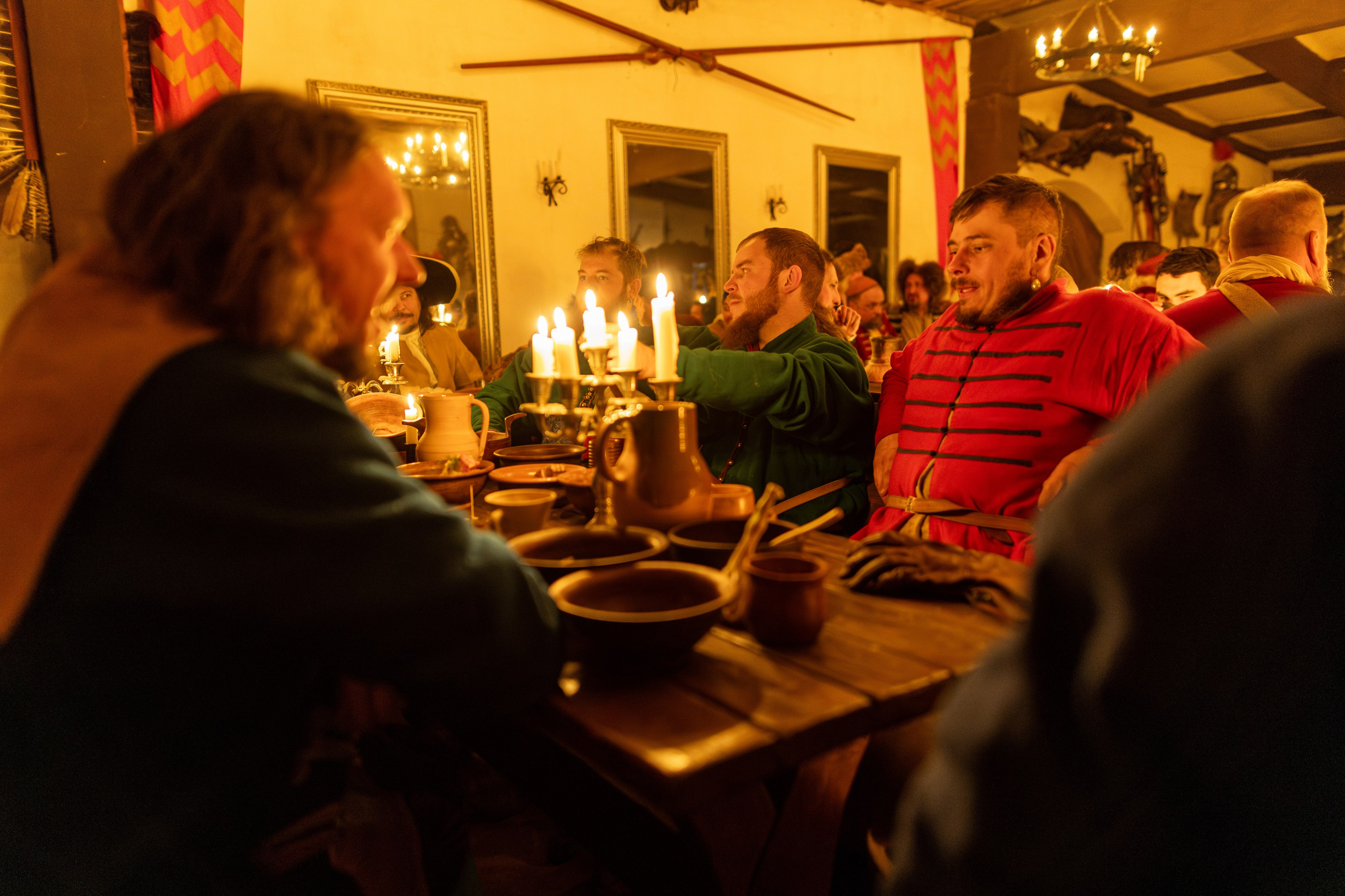 Золотая шпора. Огнем и мечем. День второй. Вылазка в лес. Штурм фортеции. Княжеский пир. Профессиональный интерьерный и репортажный фотограф Минск и РБ. Максим Орлов