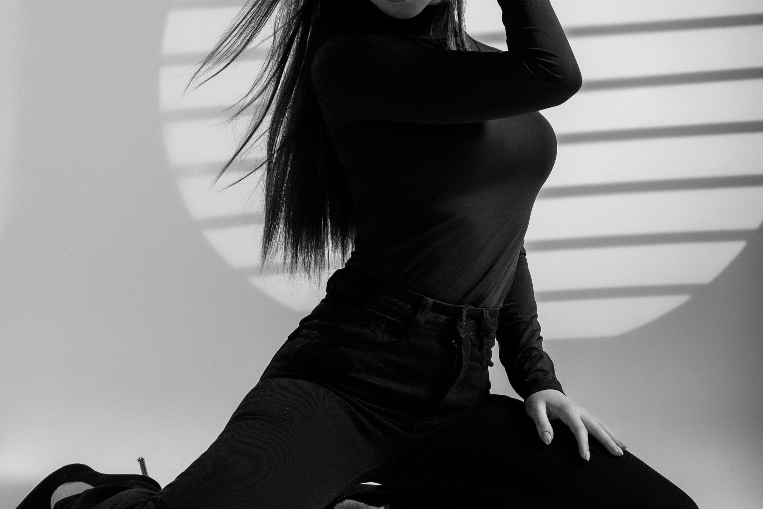 Настя (студийная на циклораме). Профессиональный интерьерный и репортажный фотограф Минск и РБ. Максим Орлов