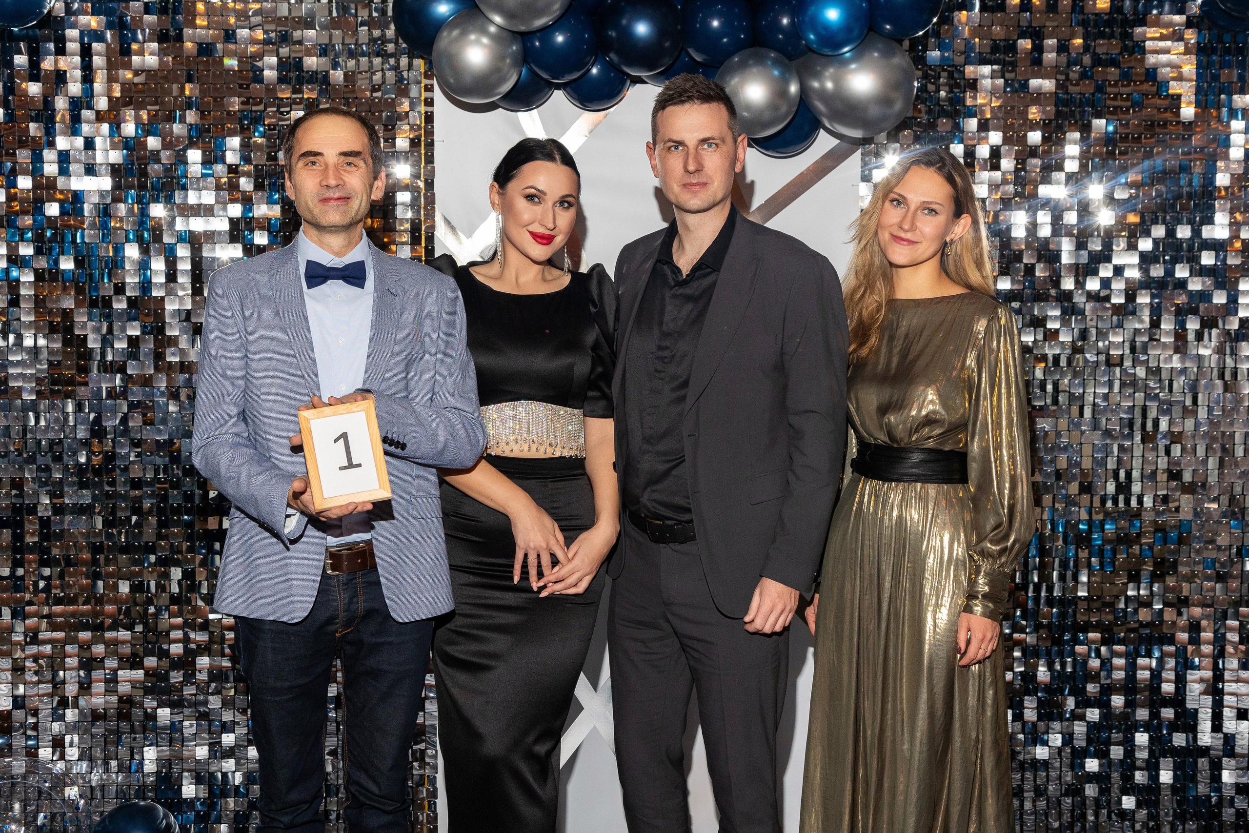 Новогодний корпоратив. Профессиональный интерьерный и репортажный фотограф Минск и РБ. Максим Орлов