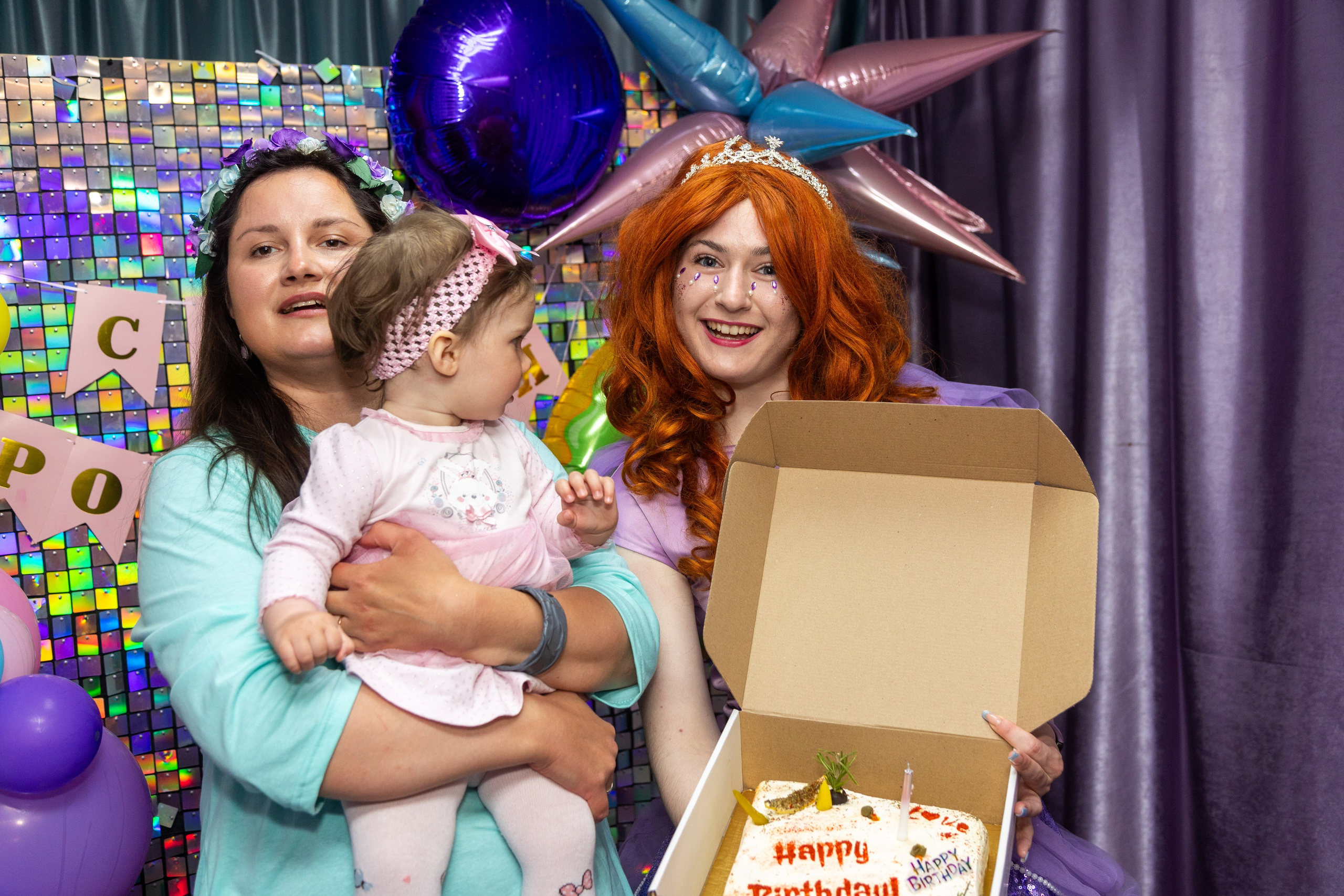 Годовасие Каролины. Профессиональный интерьерный и репортажный фотограф Минск и РБ. Максим Орлов