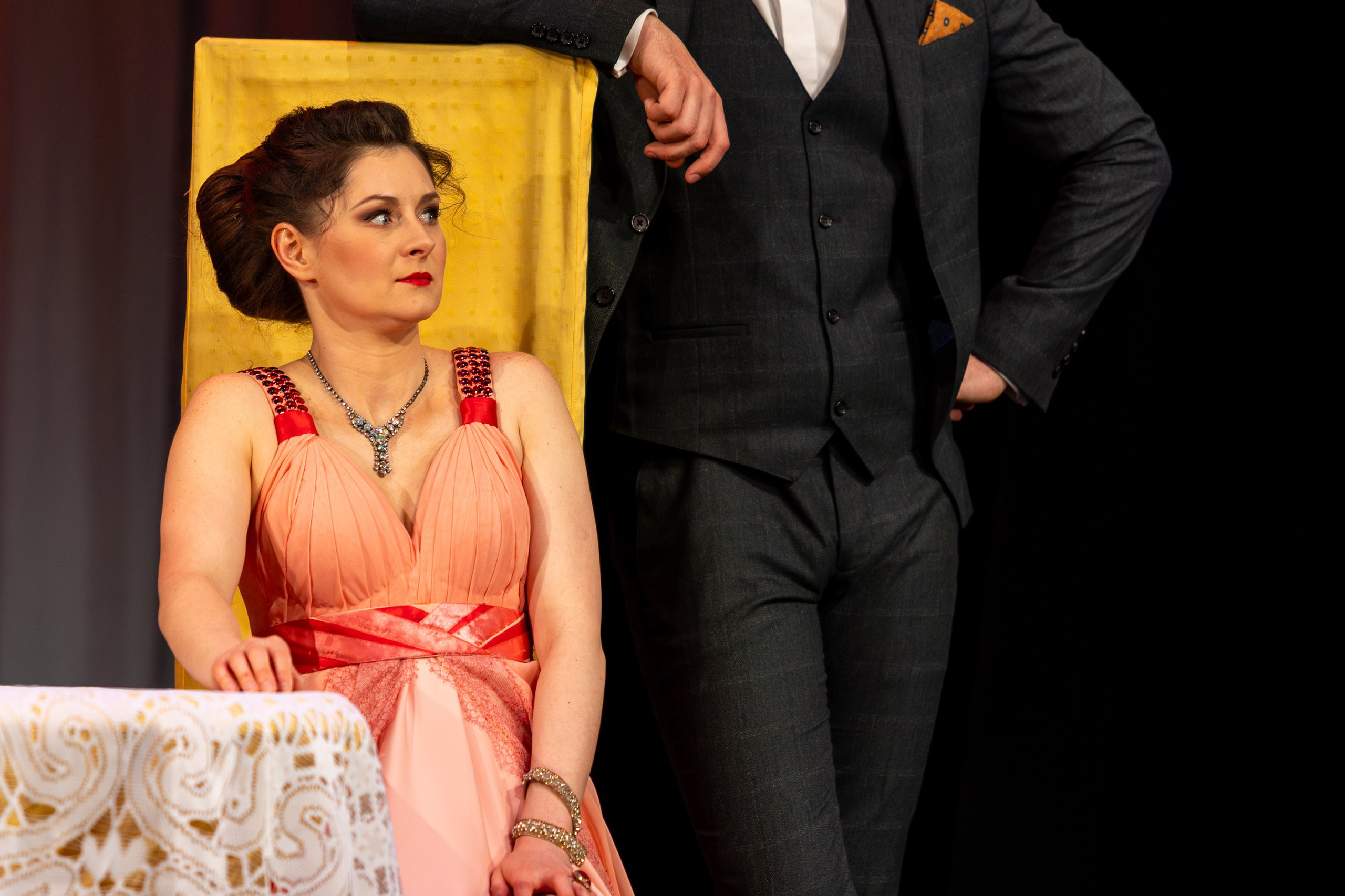 Новый театр «Как важно быть серьезным». Профессиональный интерьерный и репортажный фотограф Минск и РБ. Максим Орлов