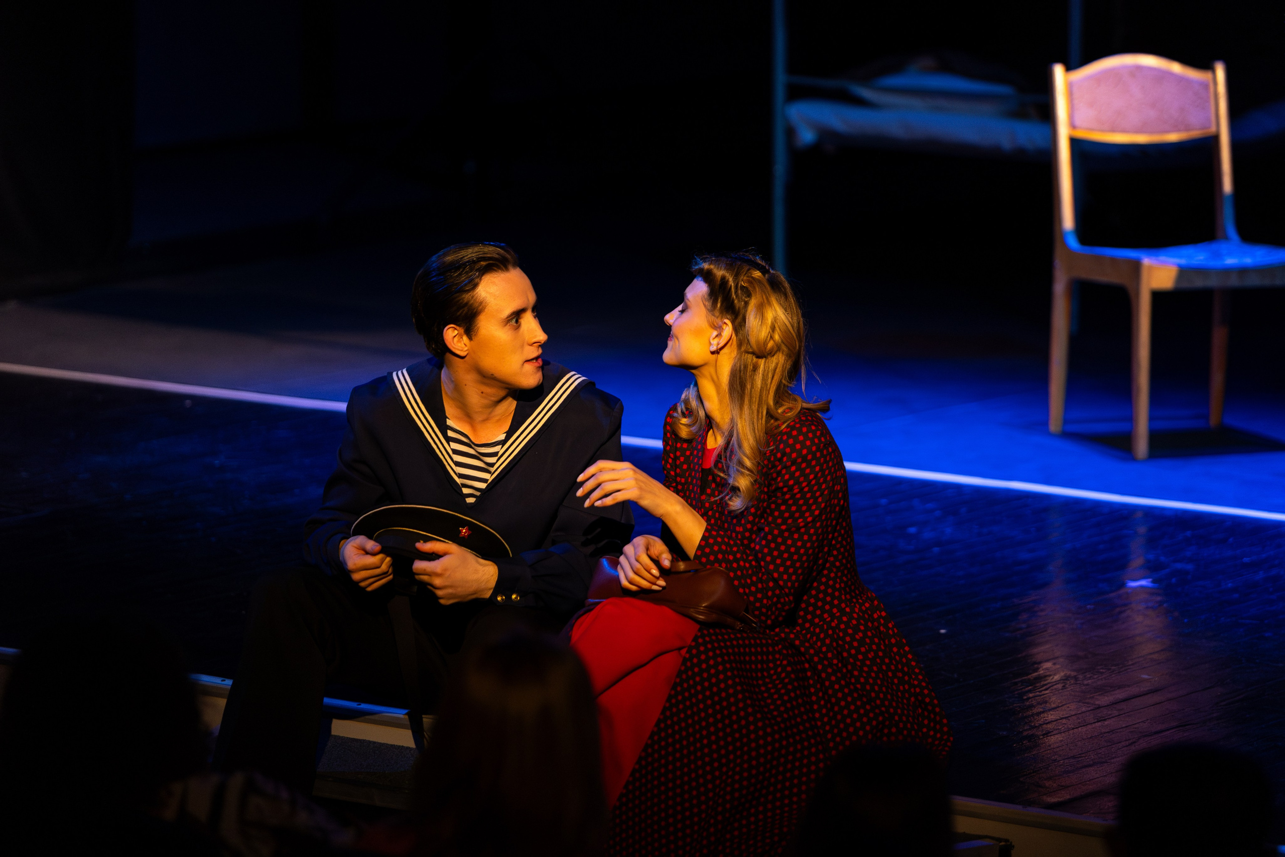 Новый театр «Фабричная девчонка». Профессиональный интерьерный и репортажный фотограф Минск и РБ. Максим Орлов