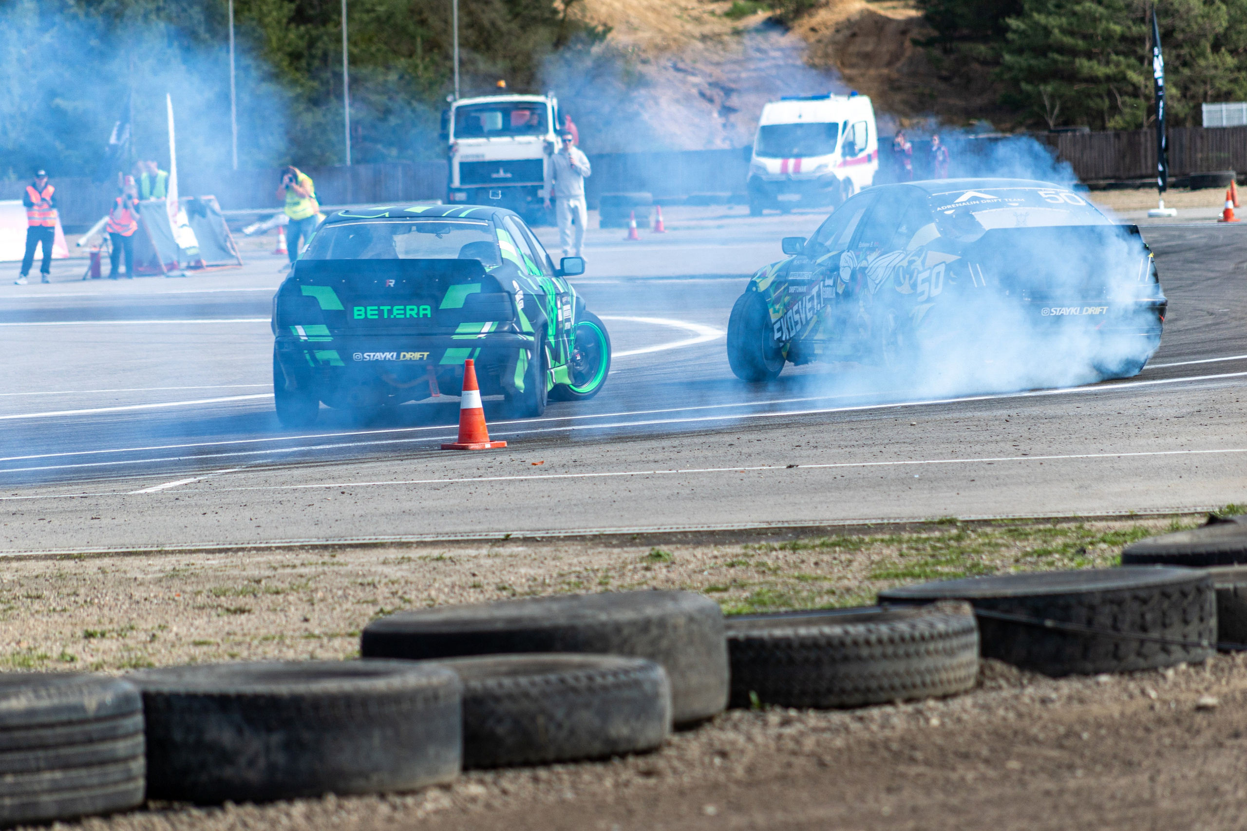 Дрифт в Стайках. Профессиональный интерьерный и репортажный фотограф Минск и РБ. Максим Орлов