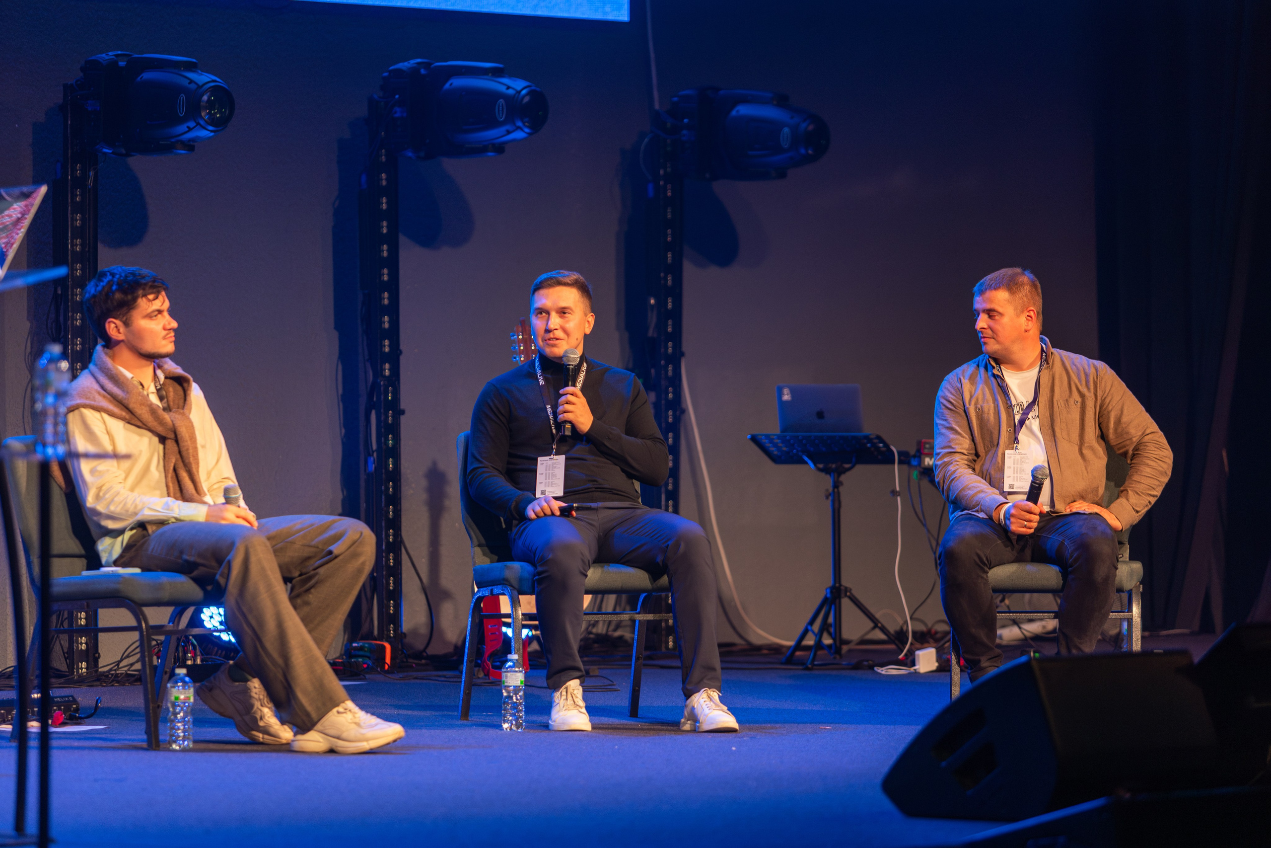 Конференция Medialive 2024. День первый. Профессиональный интерьерный и репортажный фотограф Минск и РБ. Максим Орлов