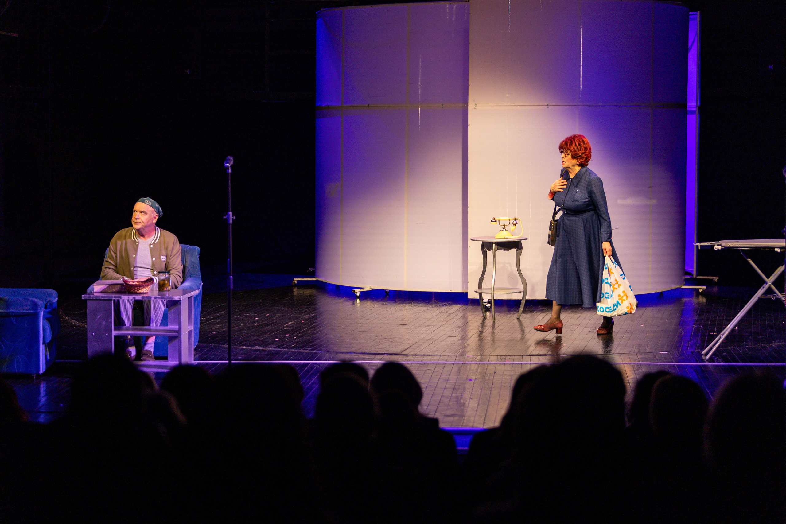 Новый театр «Нобелевская неделя». Профессиональный интерьерный и репортажный фотограф Минск и РБ. Максим Орлов