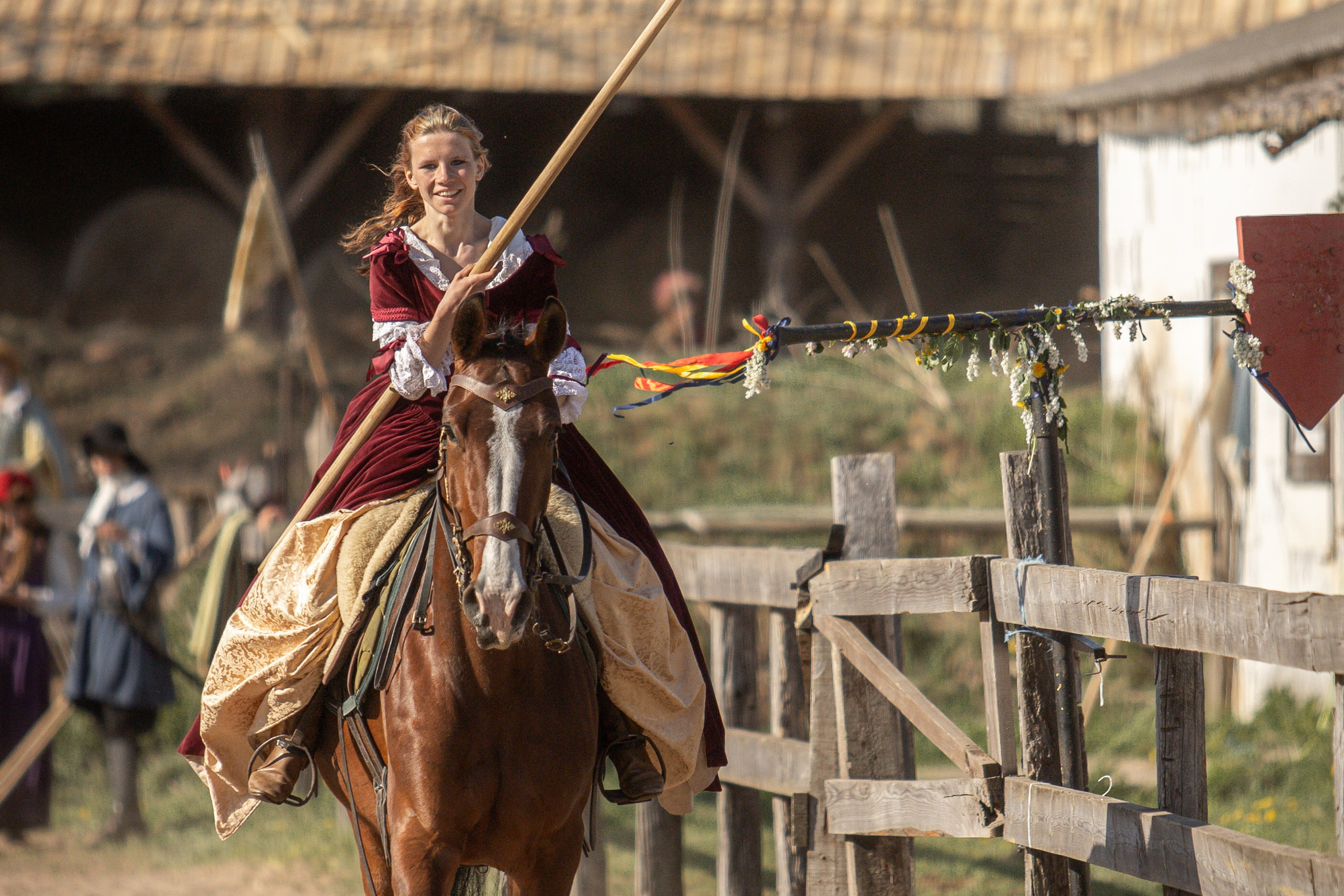 Золотая Шпора. Огнем и Мечем. День первый. Рыцарский турнир. Профессиональный интерьерный и репортажный фотограф Минск и РБ. Максим Орлов