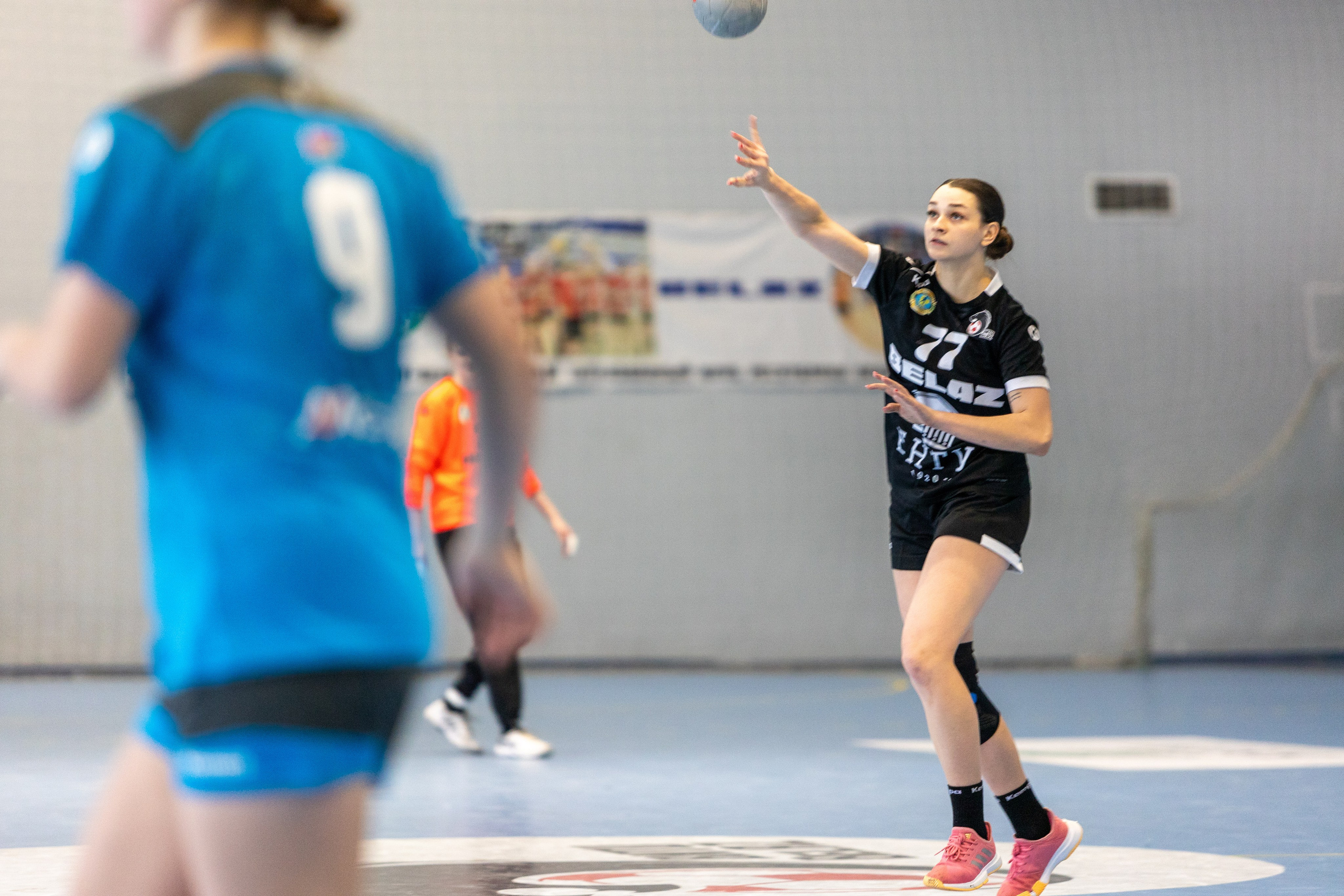 Гандбол. Лучшие кадры. БНТУ — Витебчанка. Профессиональный интерьерный и репортажный фотограф Минск и РБ. Максим Орлов