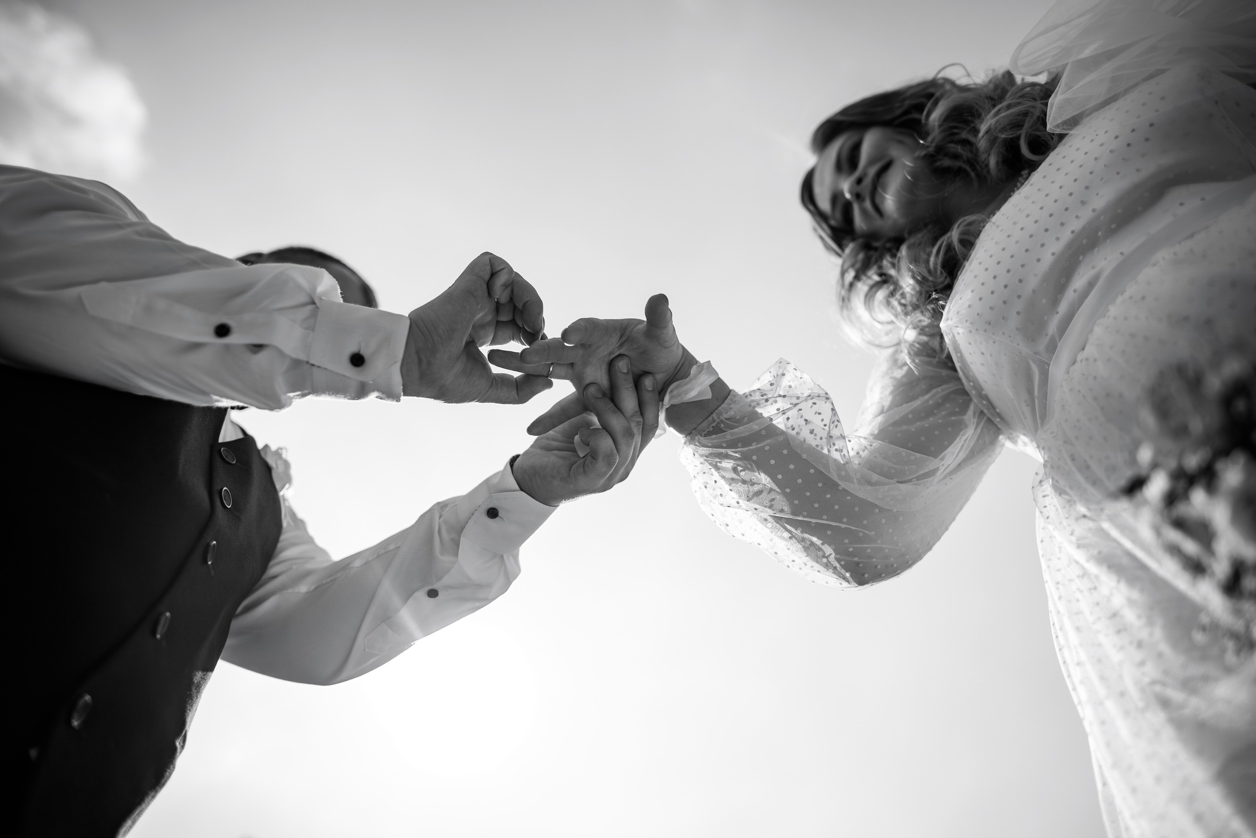 Свадебная фотосессия Рената и Натальи. Профессиональный интерьерный и репортажный фотограф Минск и РБ. Максим Орлов