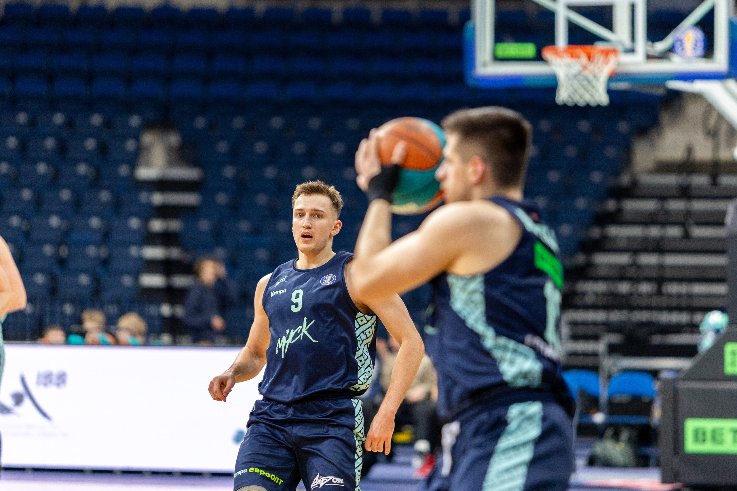 Баскетбол. Лучшие кадры. Минск — Уралмаш 13.02.2024. Профессиональный интерьерный и репортажный фотограф Минск и РБ. Максим Орлов