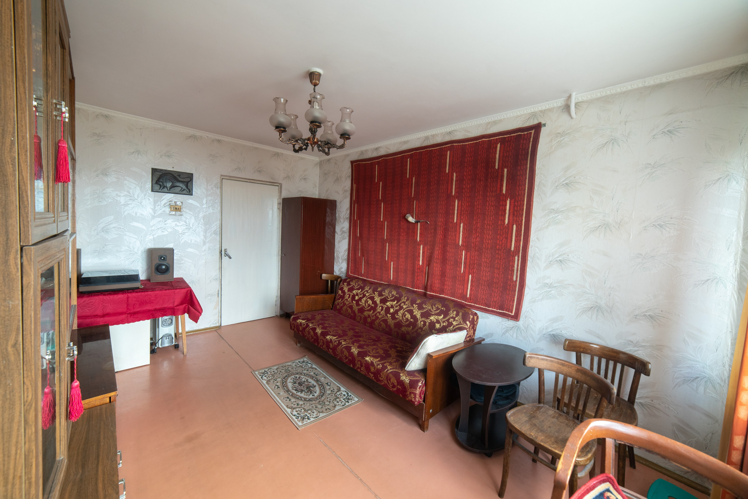 Пр. Газеты Звезда. Слабонервным не смотреть.Суперэконом вариант. Профессиональный интерьерный и репортажный фотограф Минск и РБ. Максим Орлов