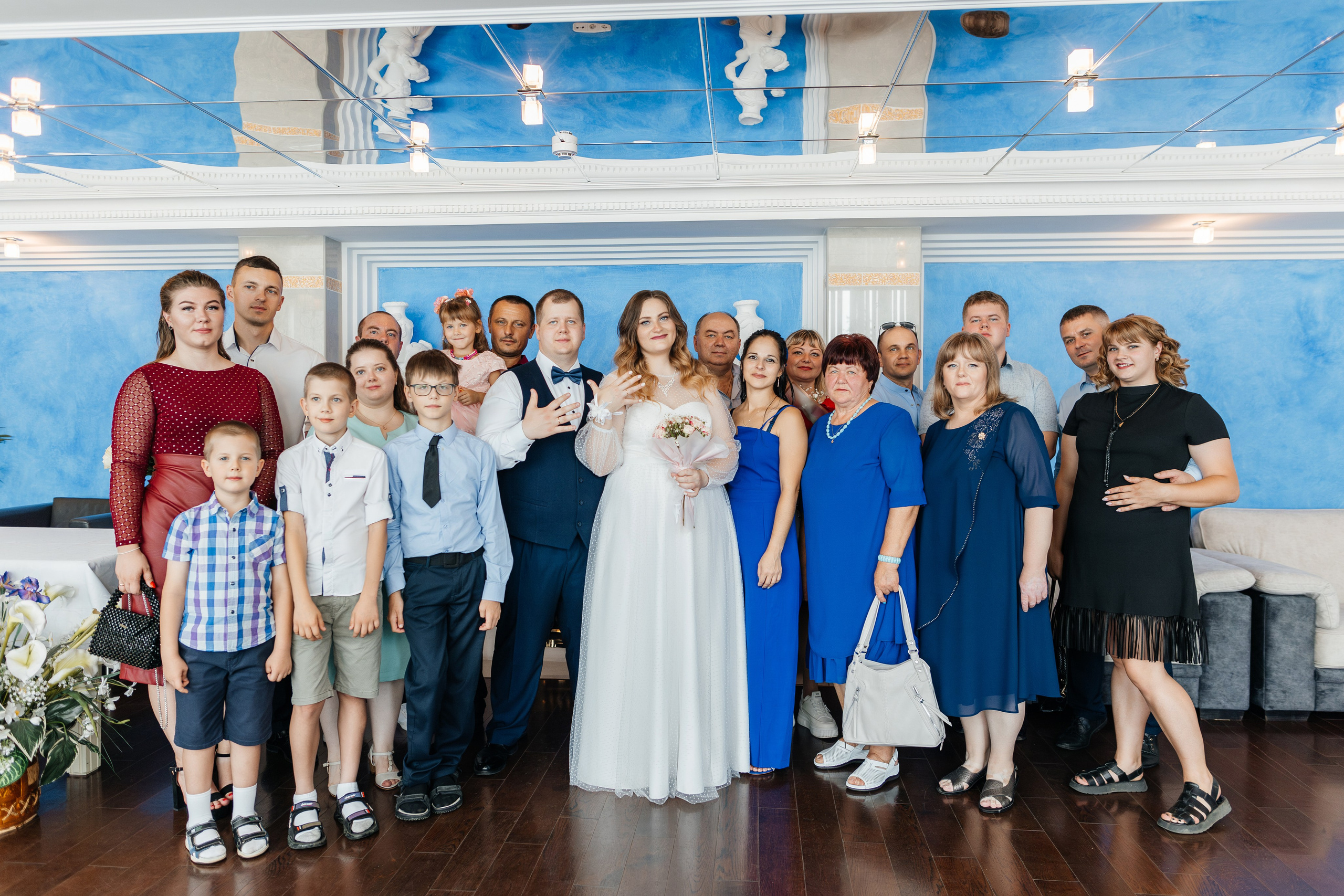 Свадебная фотосессия Рената и Натальи. Профессиональный интерьерный и репортажный фотограф Минск и РБ. Максим Орлов