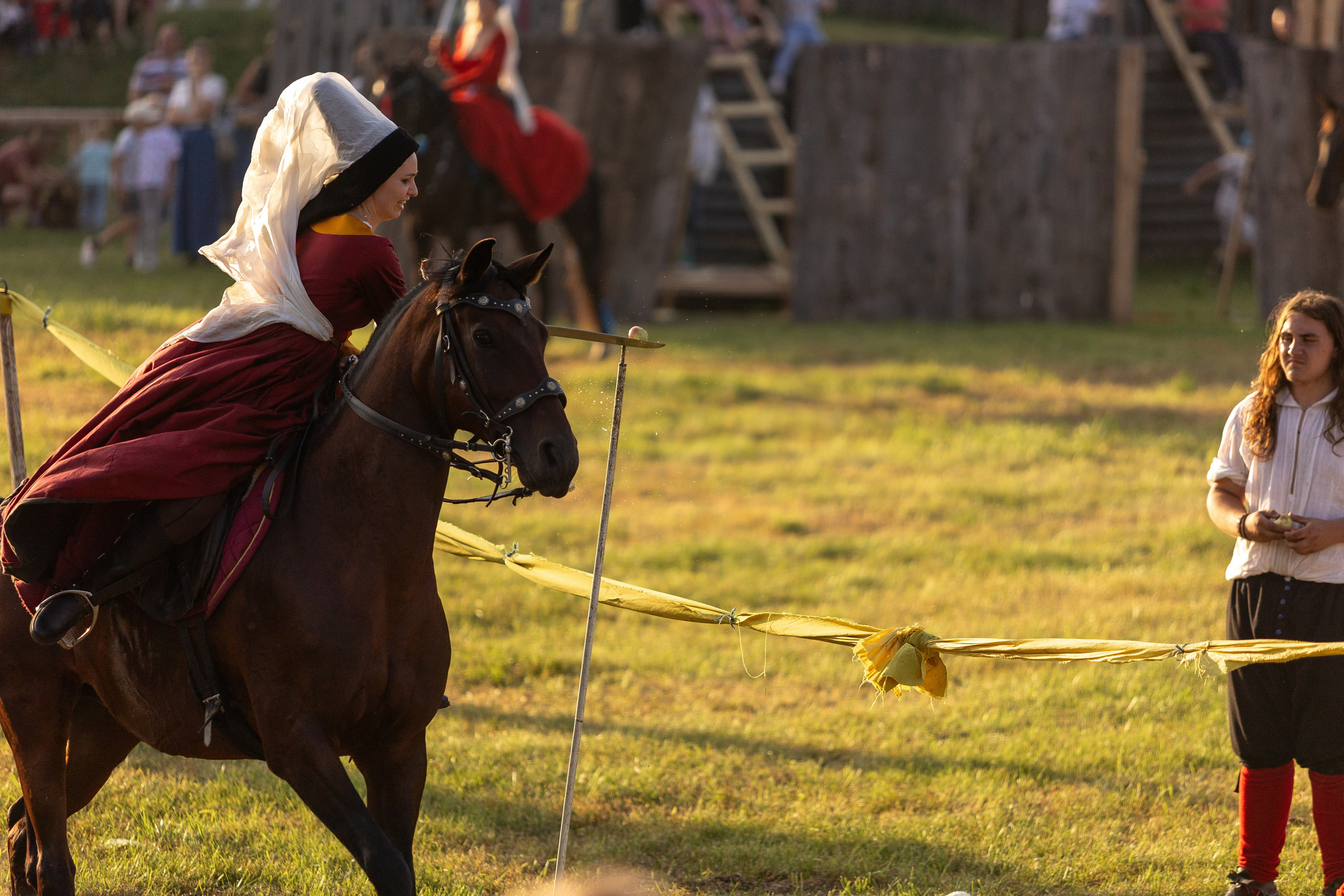 Рыцарский фест. Мстиславль. Профессиональный интерьерный и репортажный фотограф Минск и РБ. Максим Орлов