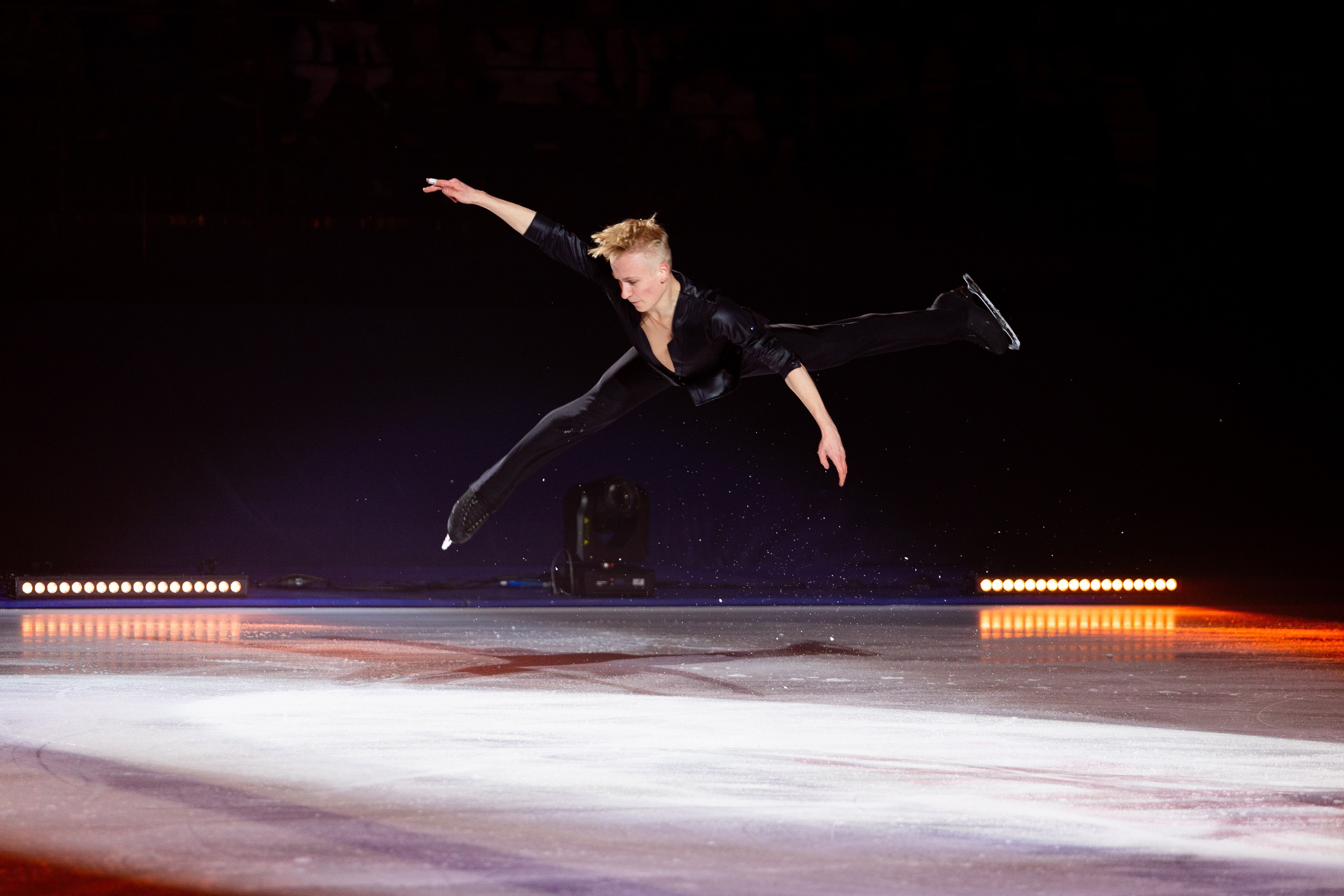 Ледовое шоу Ильи Авербуха 30.03.2024. Профессиональный интерьерный и репортажный фотограф Минск и РБ. Максим Орлов