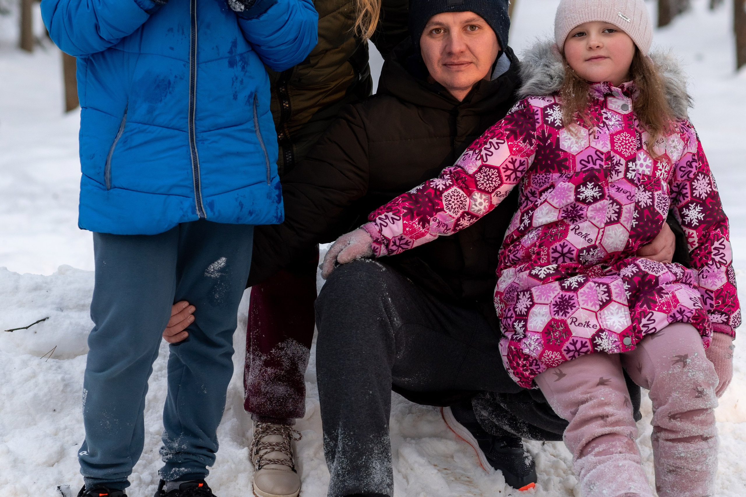 Сергей с семьей (в парке). Профессиональный интерьерный и репортажный фотограф Минск и РБ. Максим Орлов