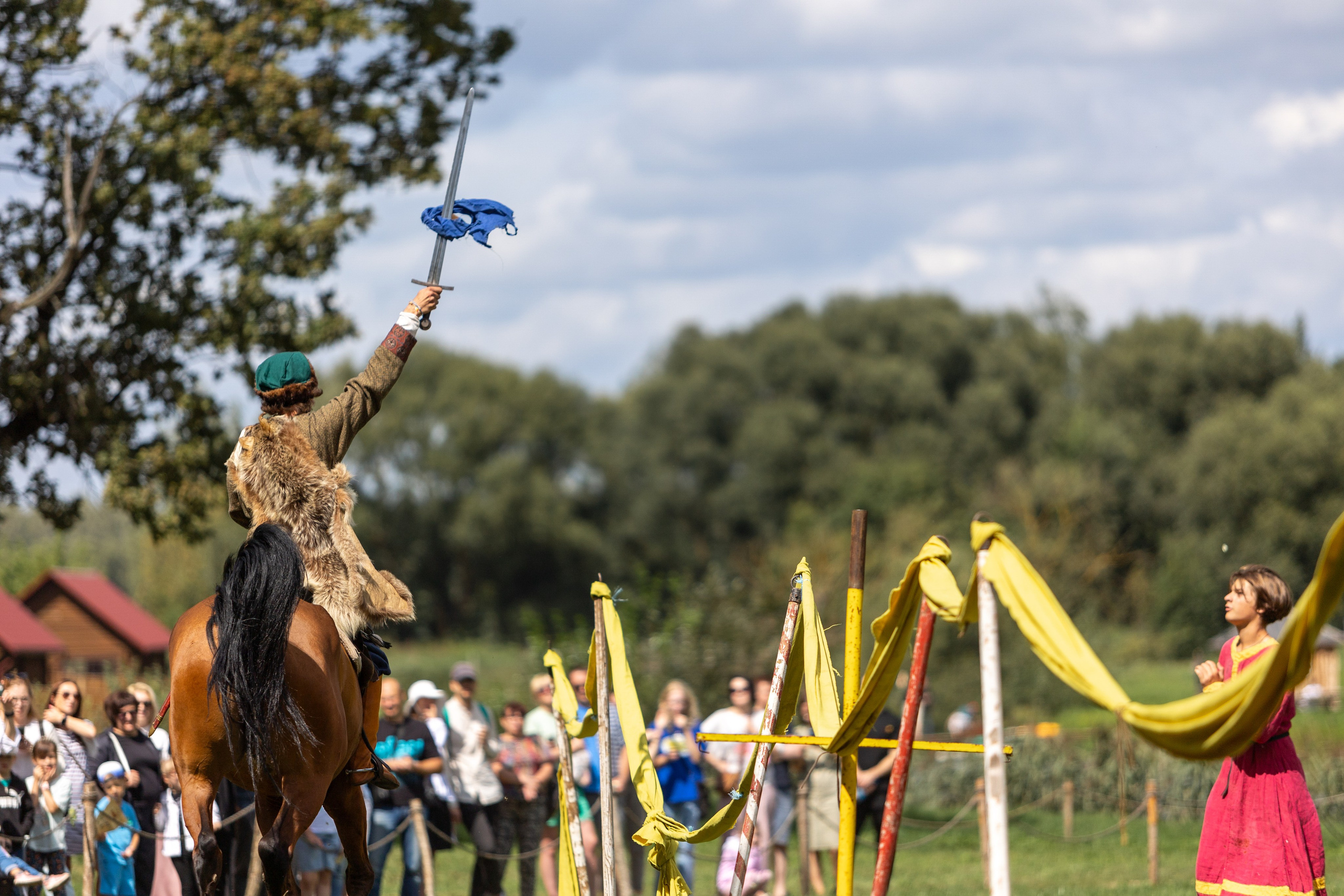 Ежегодный фестиваль средневековья в Дукоре. Профессиональный интерьерный и репортажный фотограф Минск и РБ. Максим Орлов