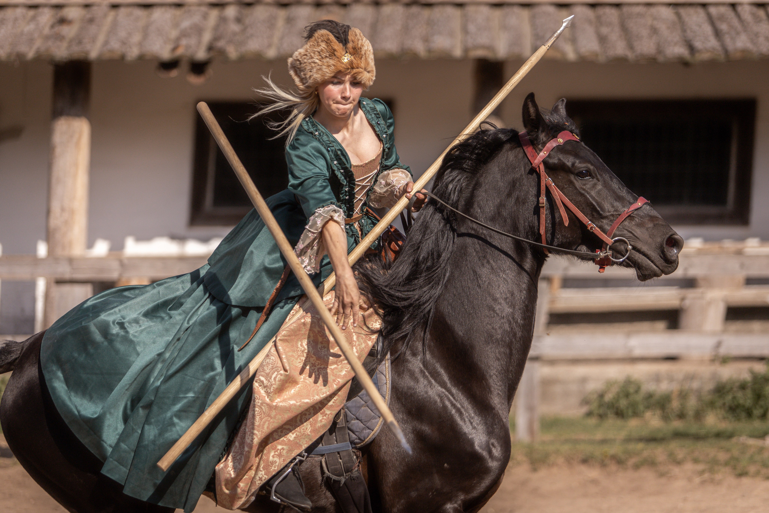 Золотая Шпора. Огнем и Мечем. День первый. Рыцарский турнир. Профессиональный интерьерный и репортажный фотограф Минск и РБ. Максим Орлов