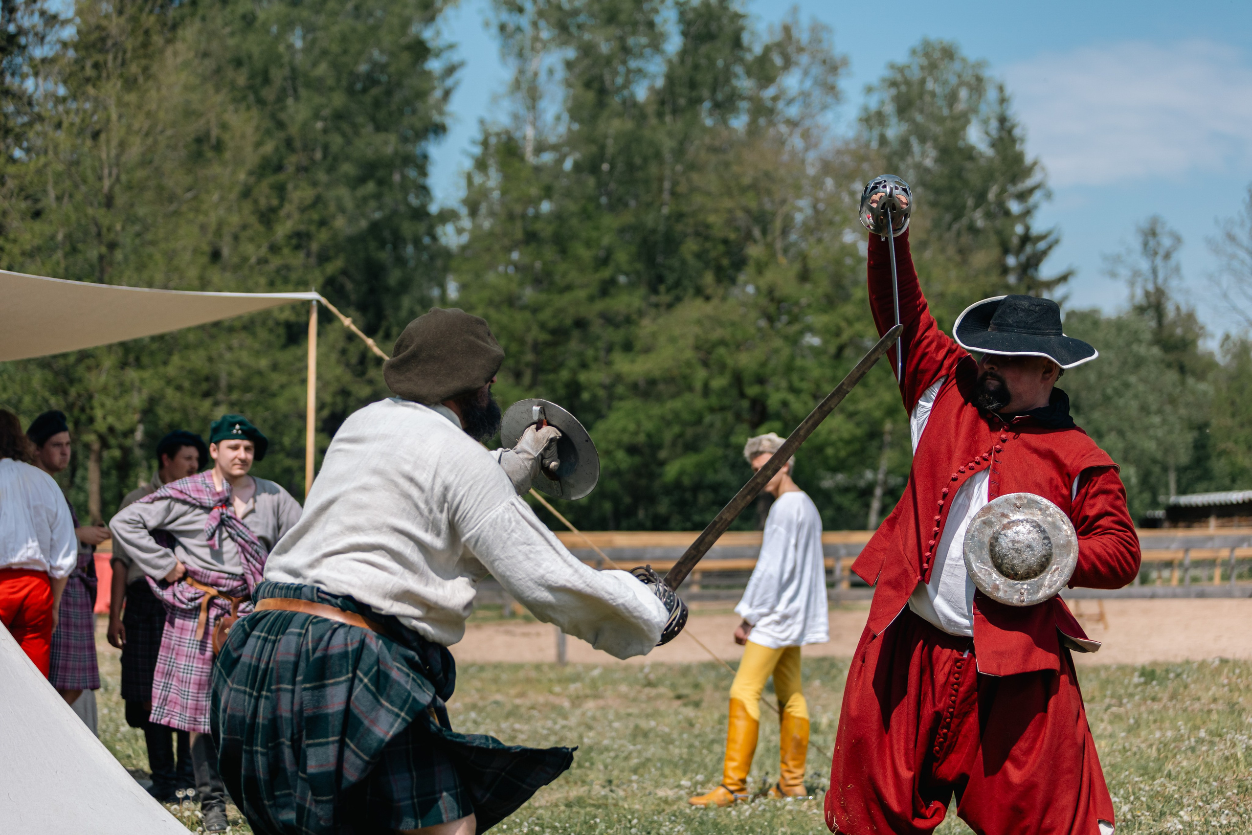 Золотая шпора. Маневры 17 века. Профессиональный интерьерный и репортажный фотограф Минск и РБ. Максим Орлов