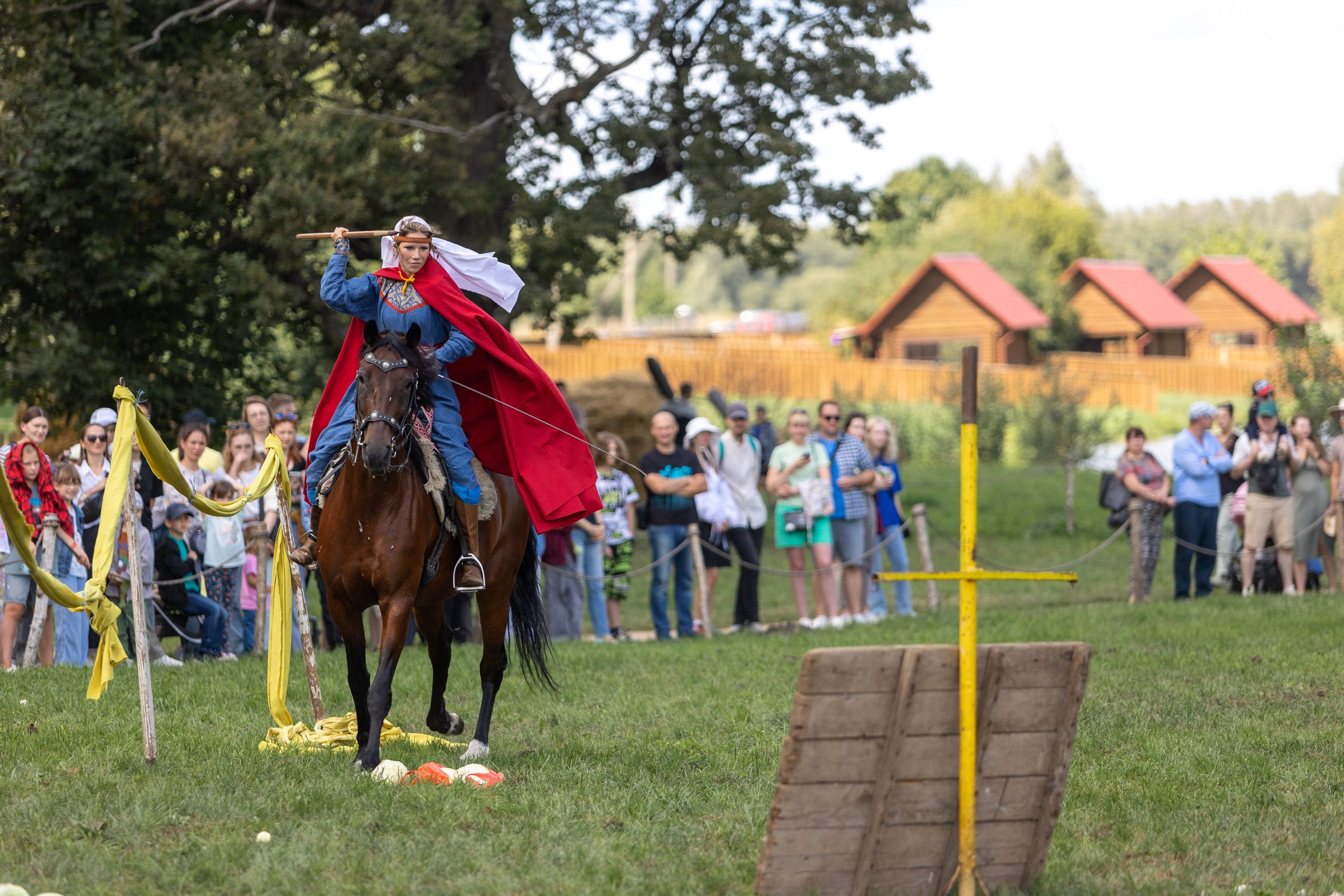 Ежегодный фестиваль средневековья в Дукоре. Профессиональный интерьерный и репортажный фотограф Минск и РБ. Максим Орлов